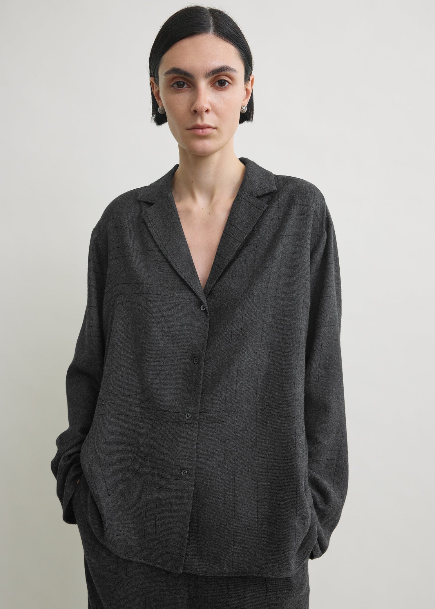 Monogram flannel pj top charcoal - Image 4