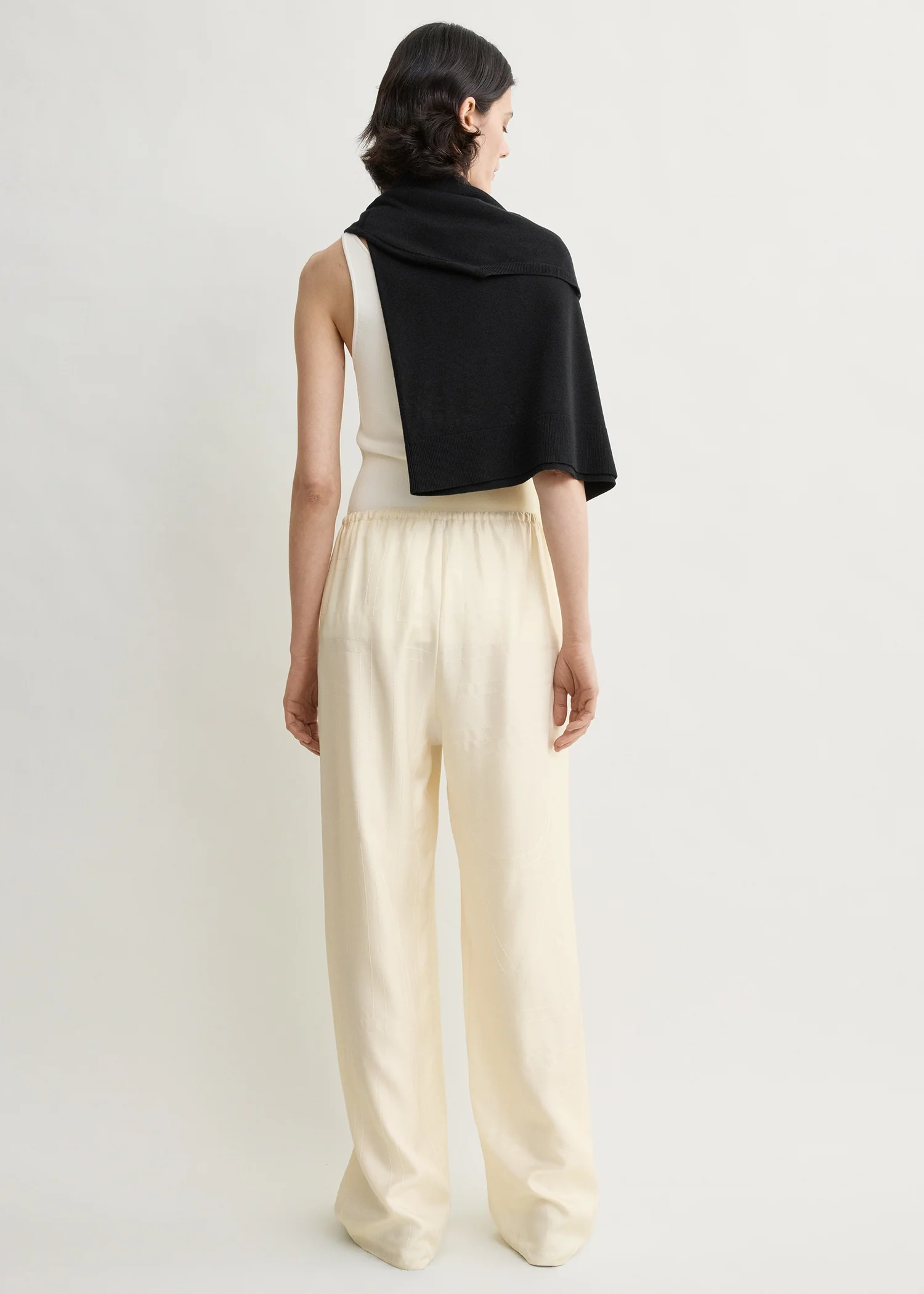 Monogram silk pj bottoms cream - Image 5