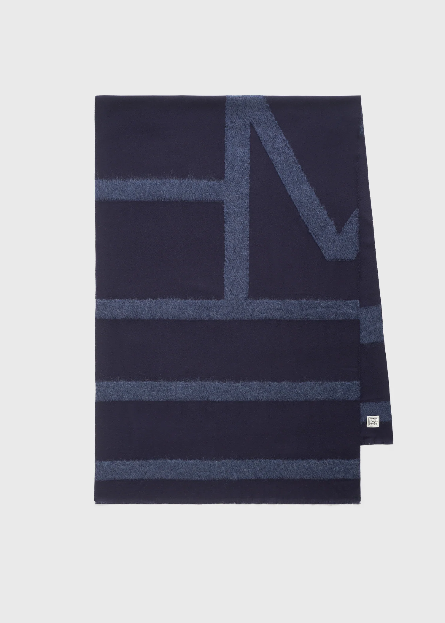 Monogram twill scarf navy - Image 5