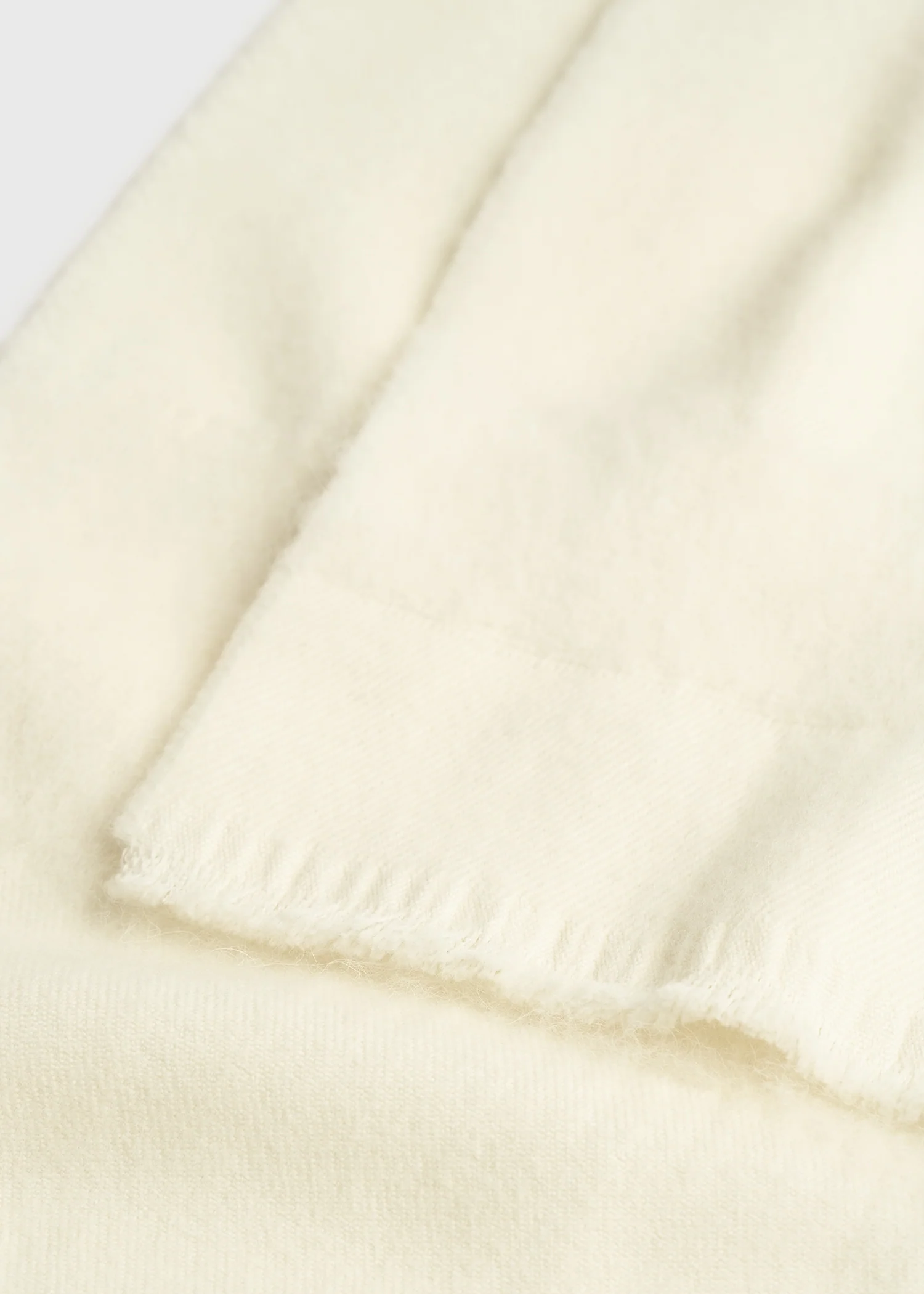 Monogram twill scarf off-white - Image 5