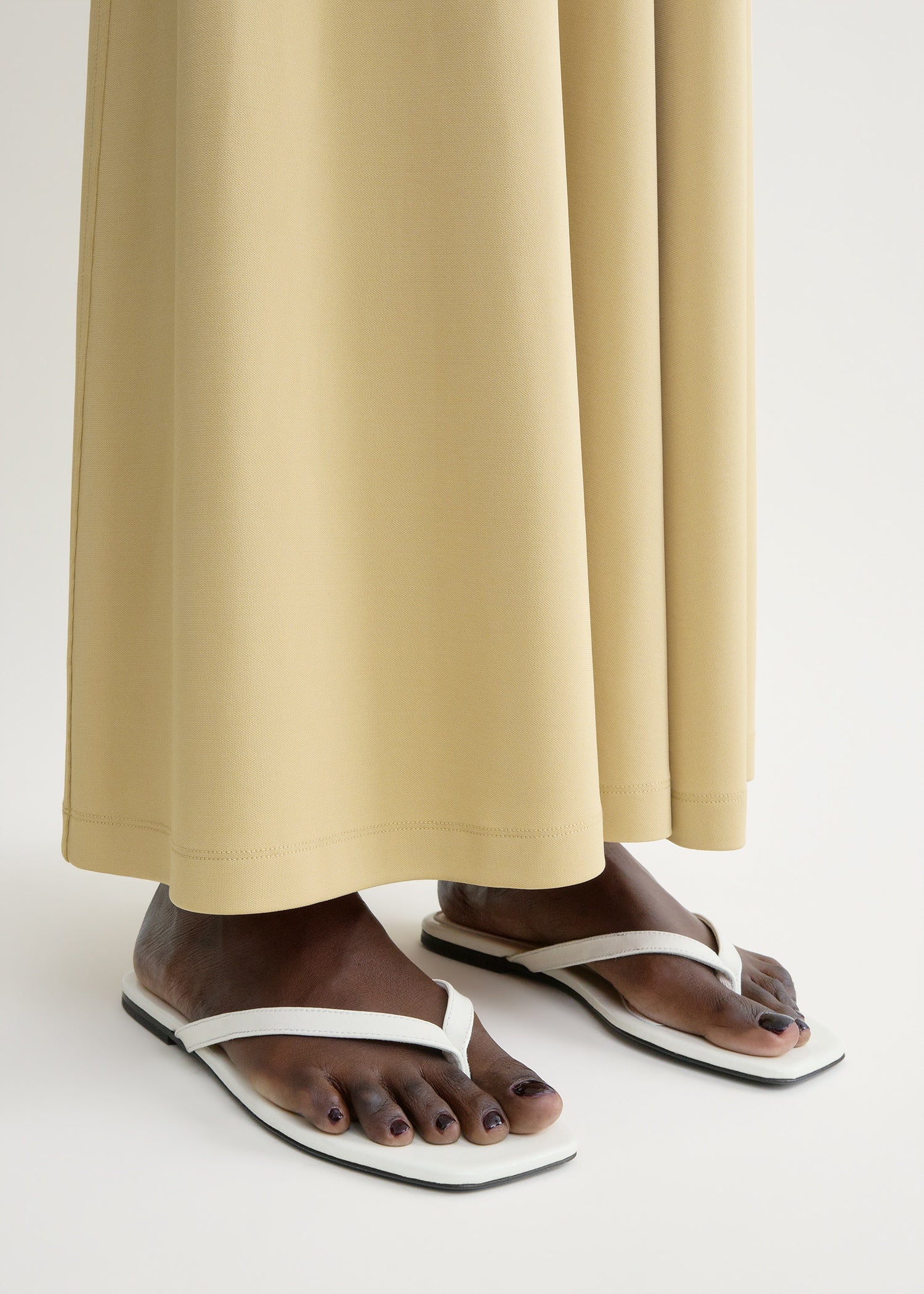 Naplack flip flops off-white - Image 3