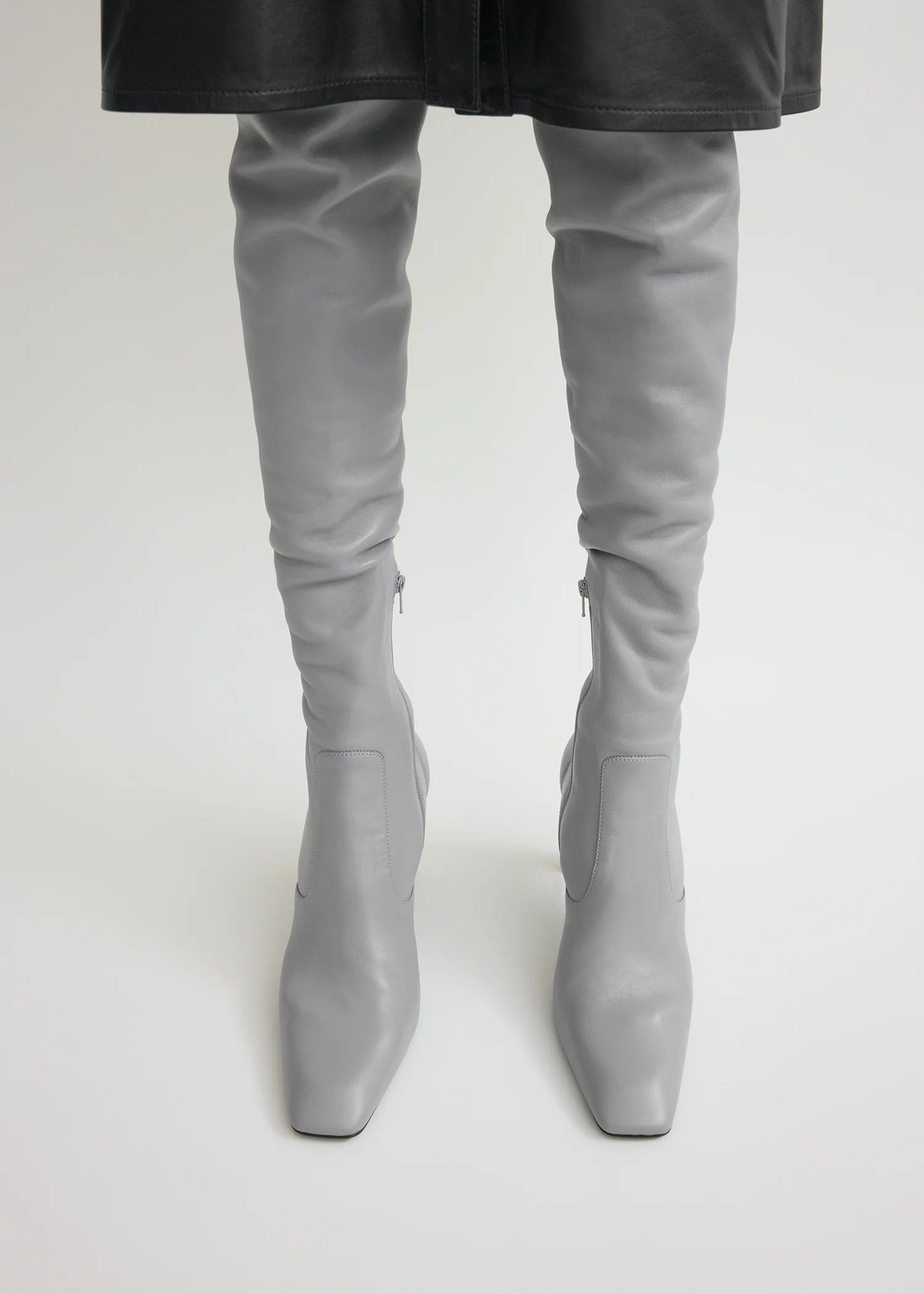 Nappa over-the-knee boots light grey - Image 2