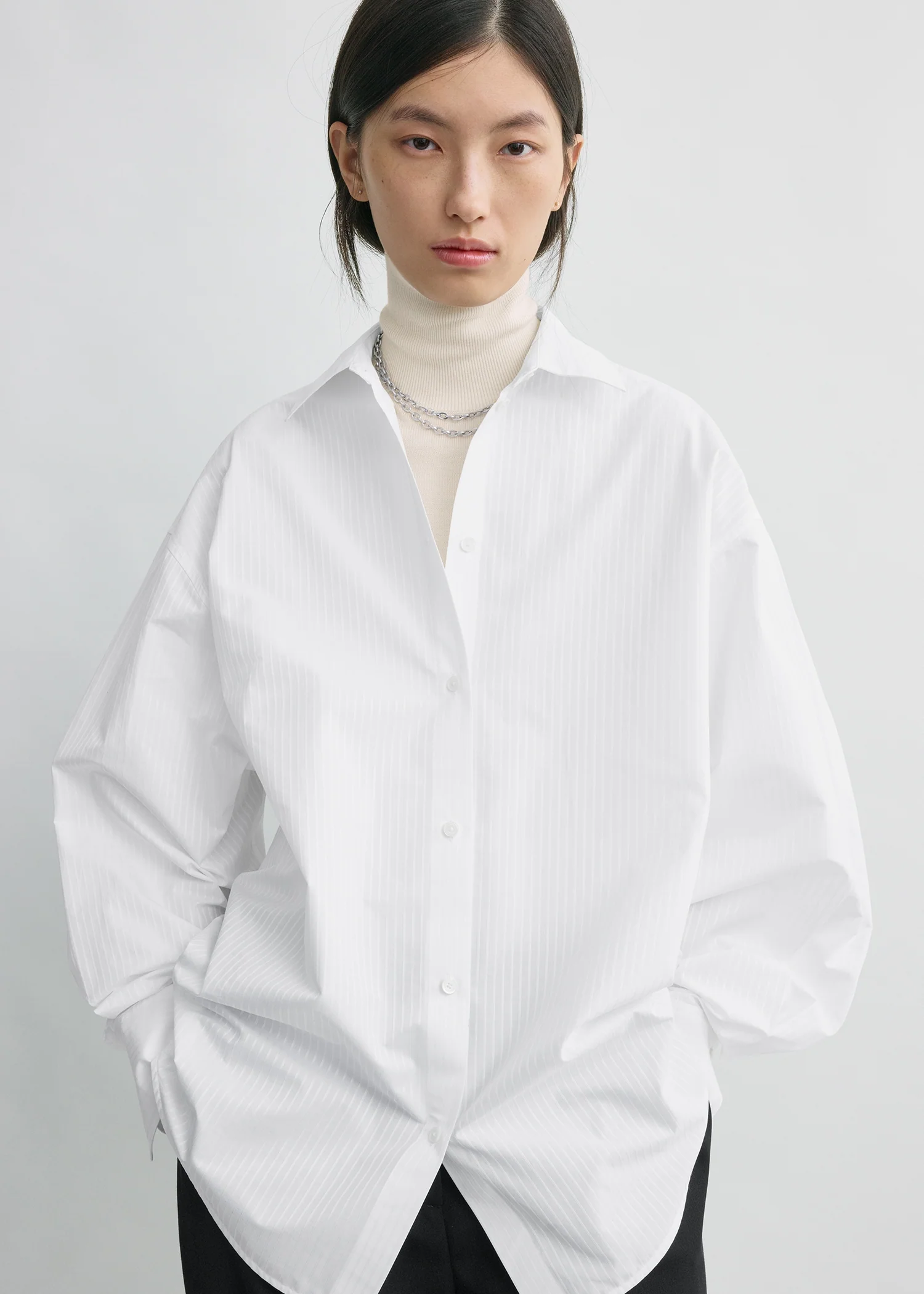 Oversized striped shirt white - Image 4