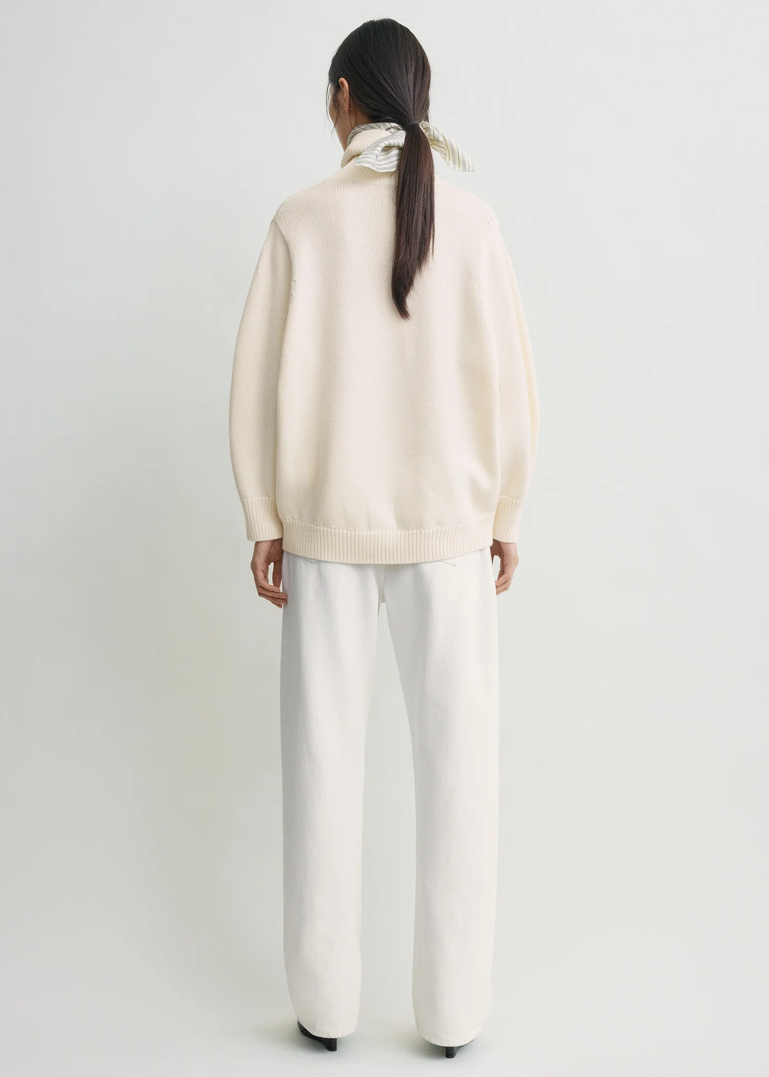 Oversized turtleneck ecru - Image 3
