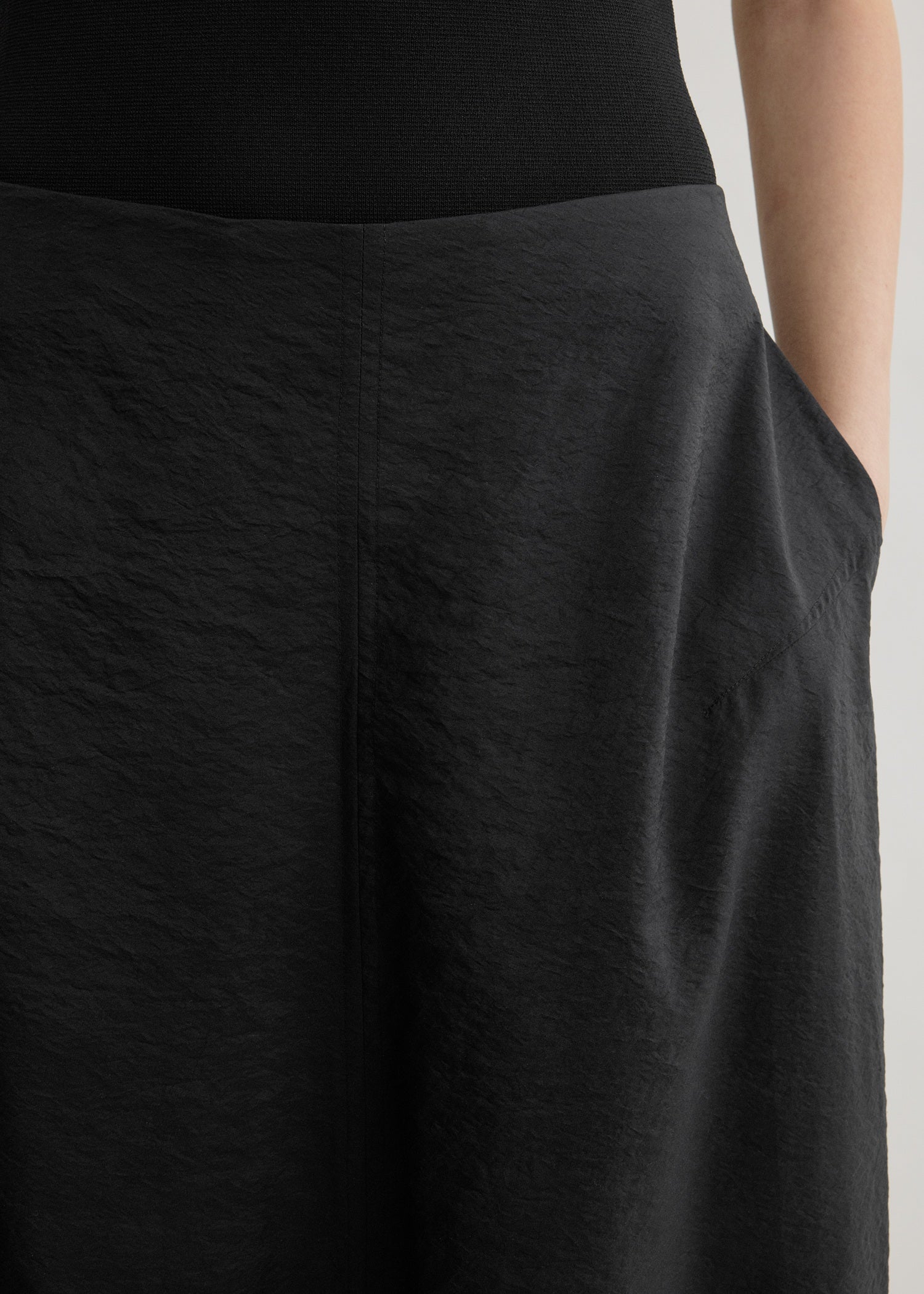 Parachute skirt black - Image 4