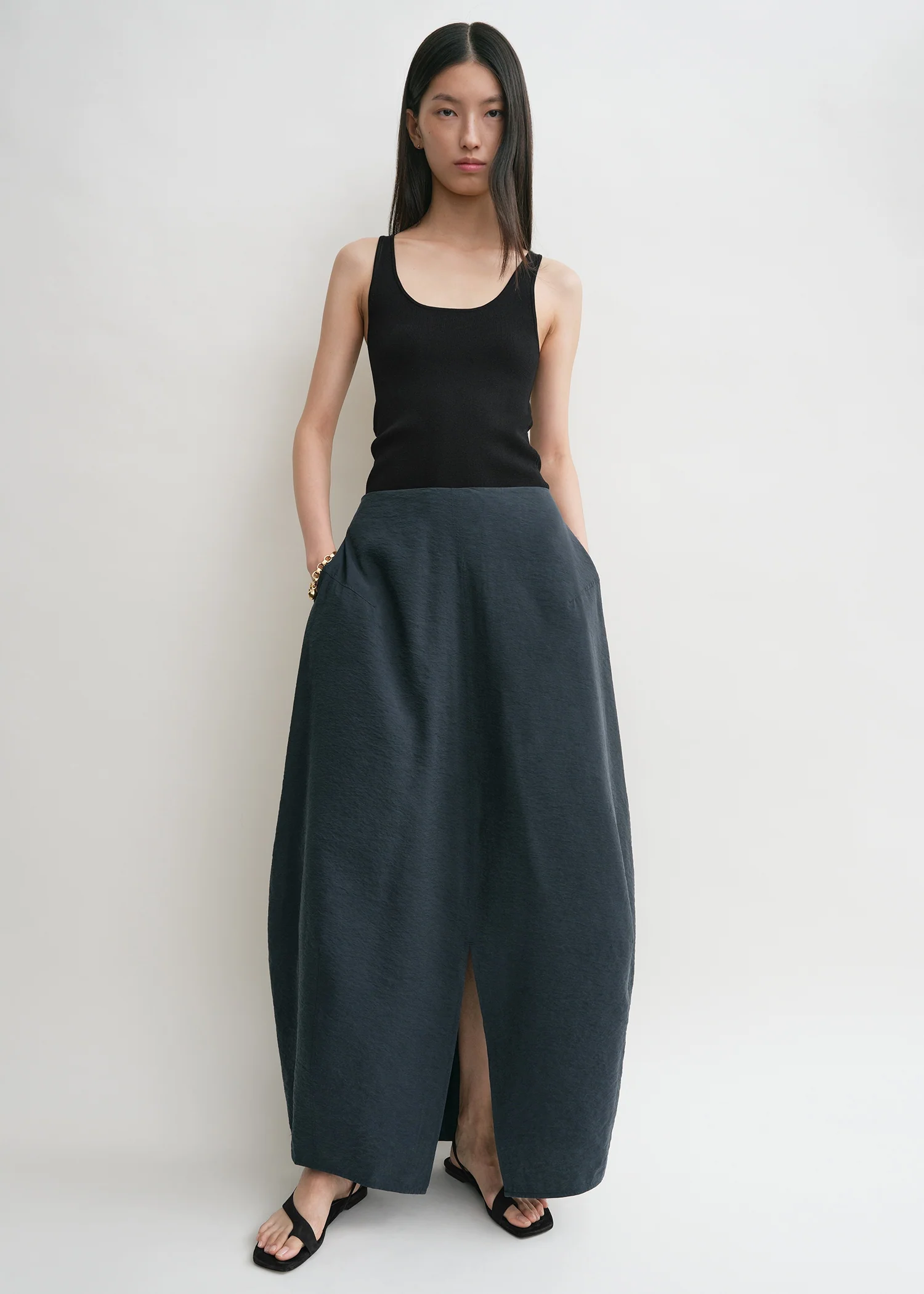 Parachute skirt nightfall