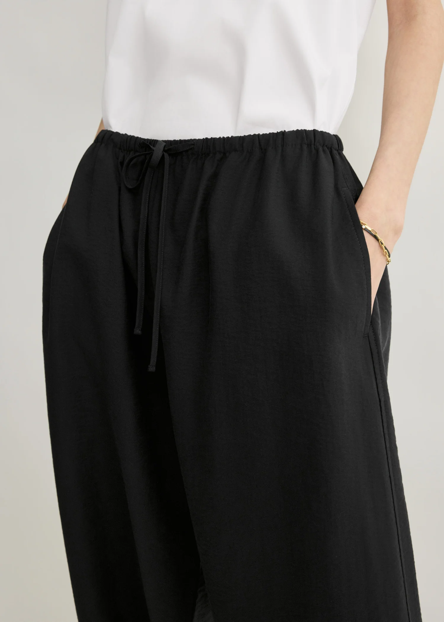 Parachute trousers black petite - Image 5