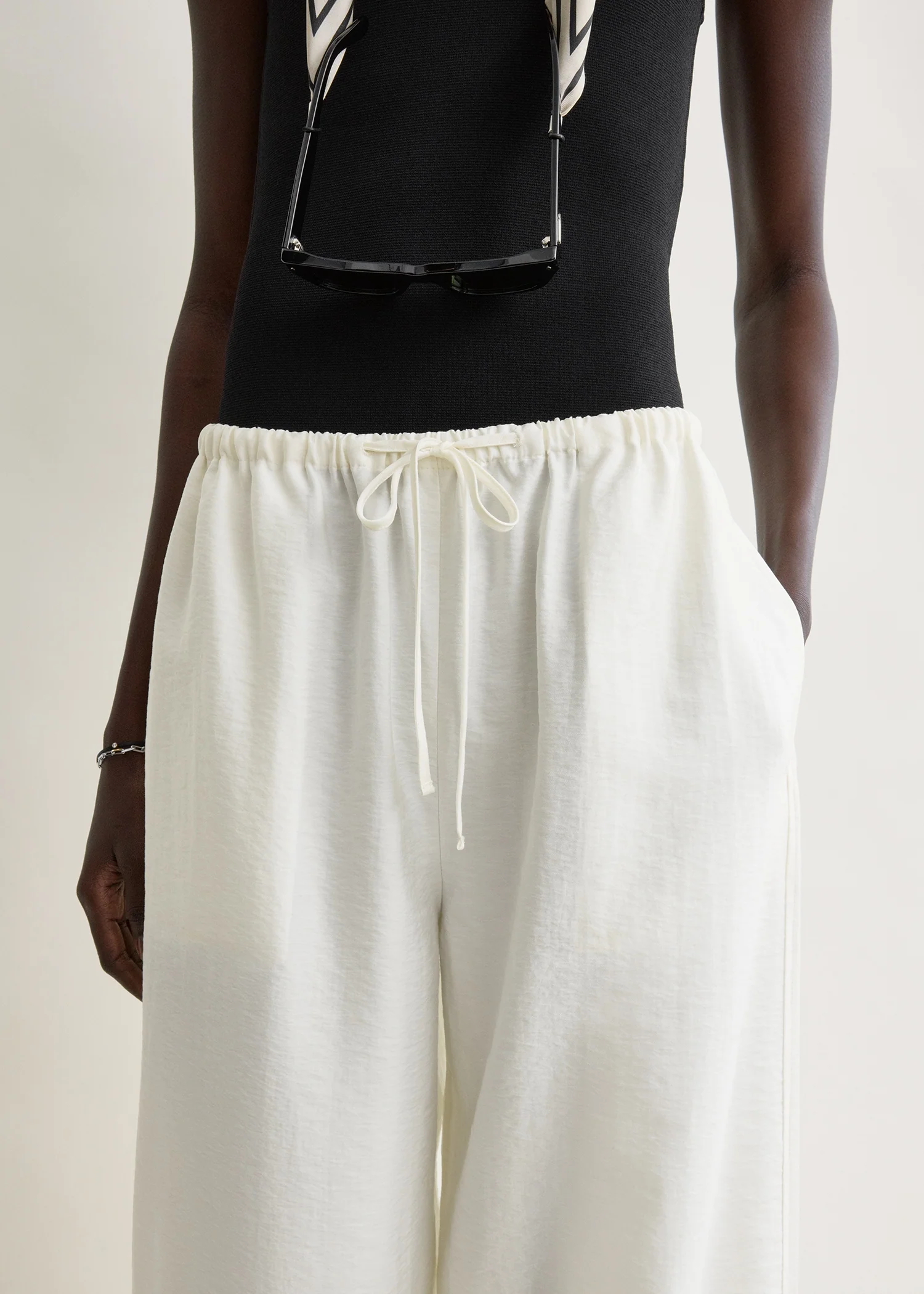 Parachute trousers off-white - Image 4