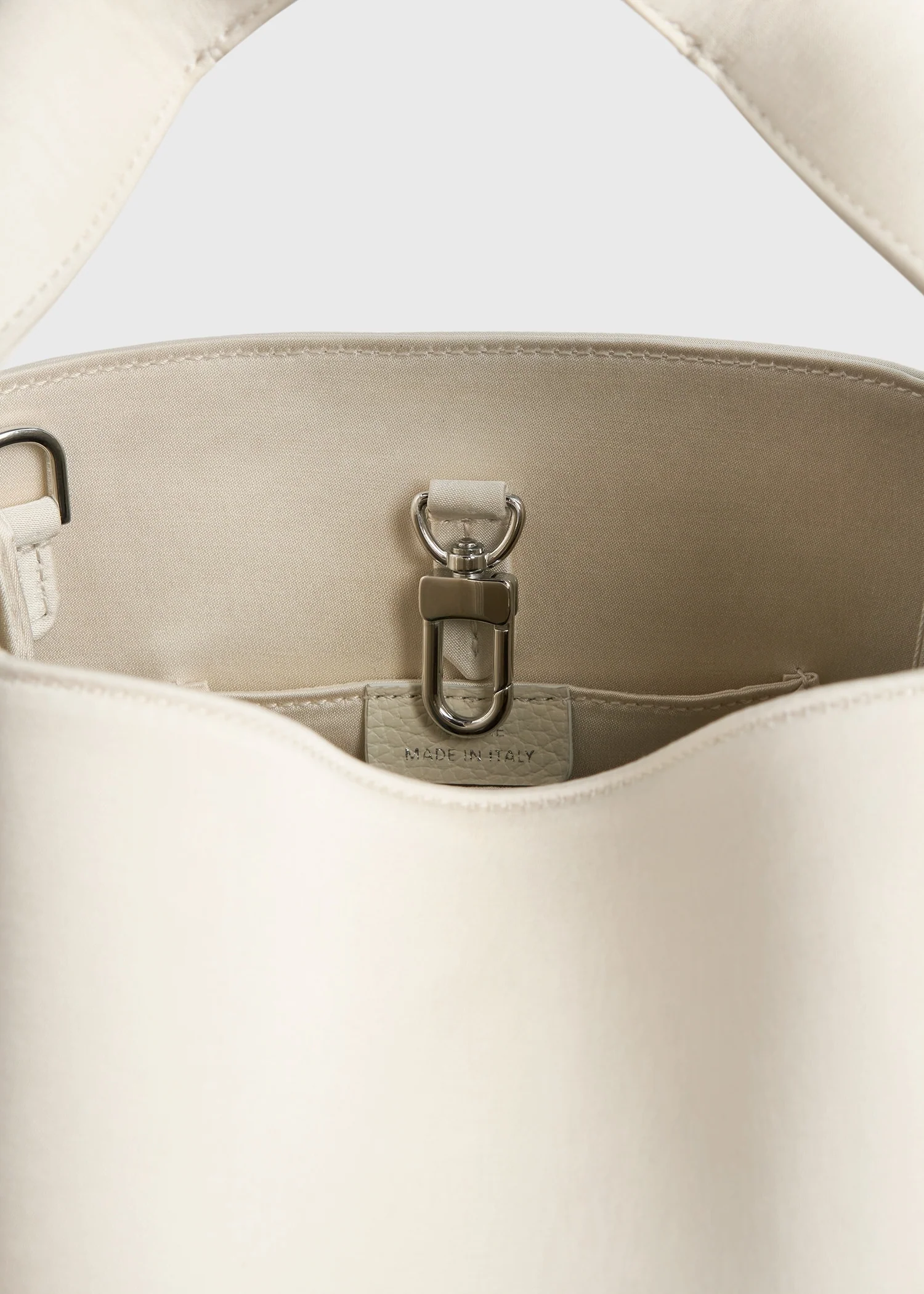 Petite satin bucket bag ecru - Image 7