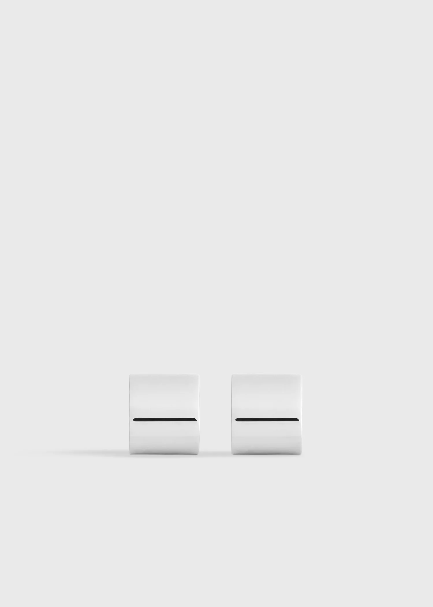 Petite signature hoops silver - Image 9