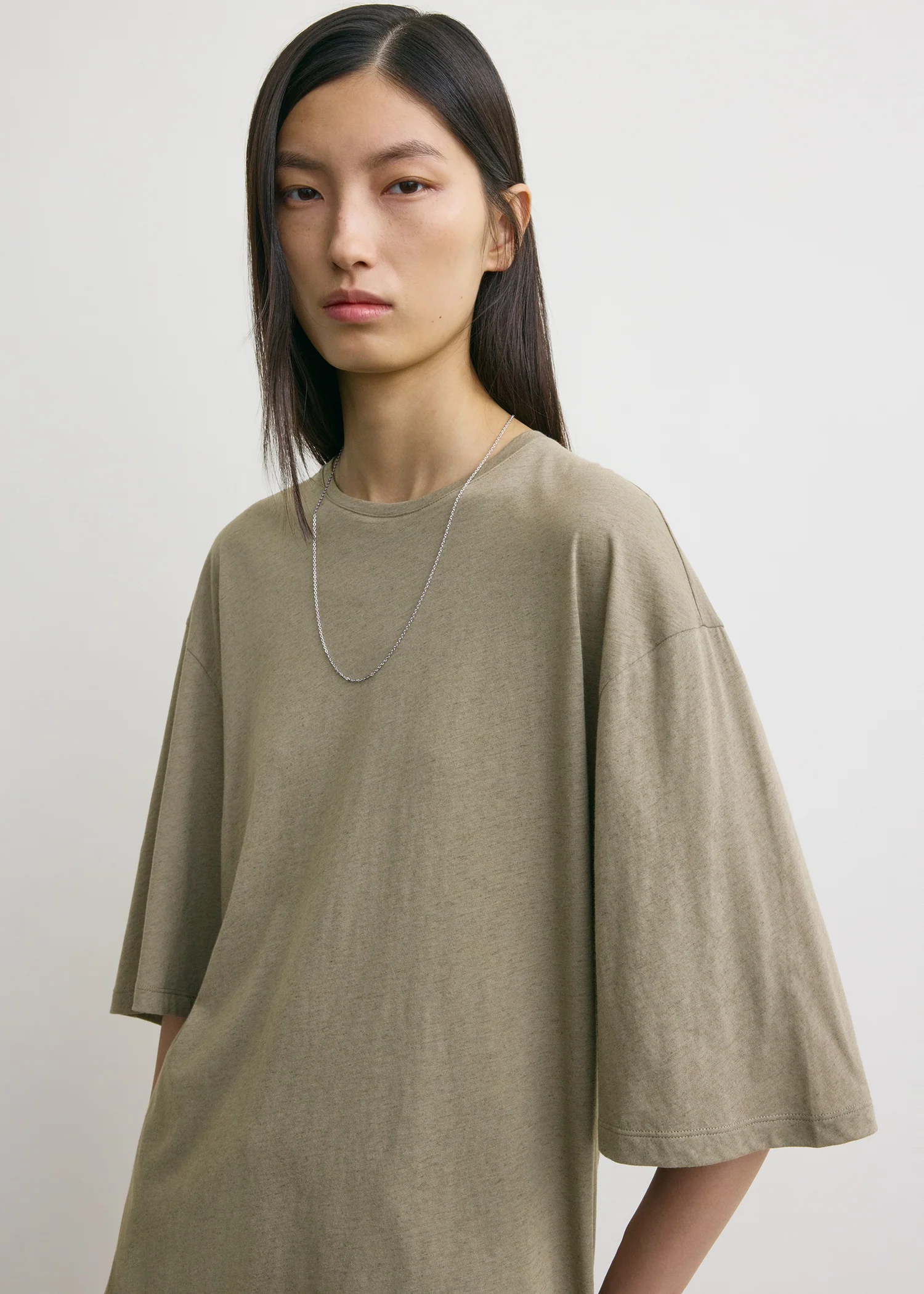 Relaxed tee dress taupe - Image 4