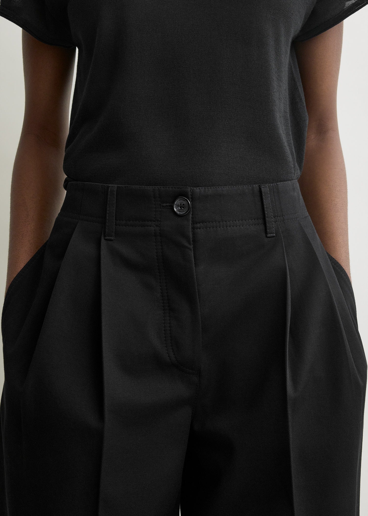 Relaxed chino trousers black - Image 4