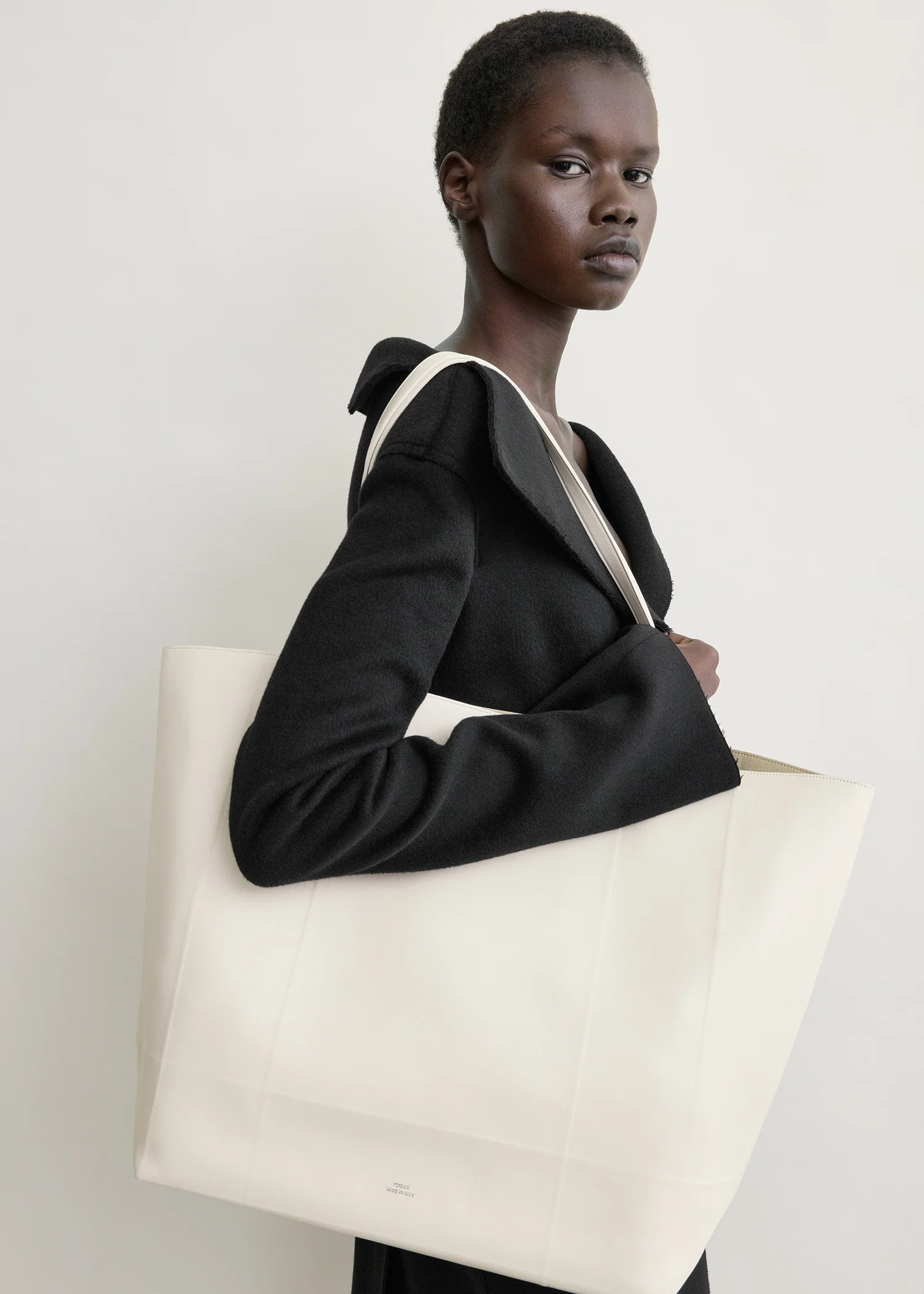 Roam leather tote stone - Image 2