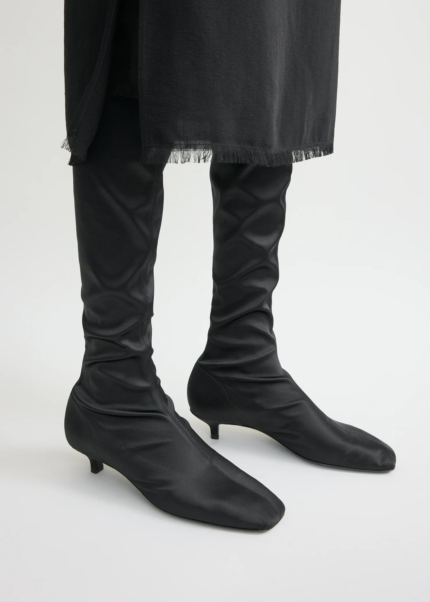 Satin knee-high boots black - Image 3