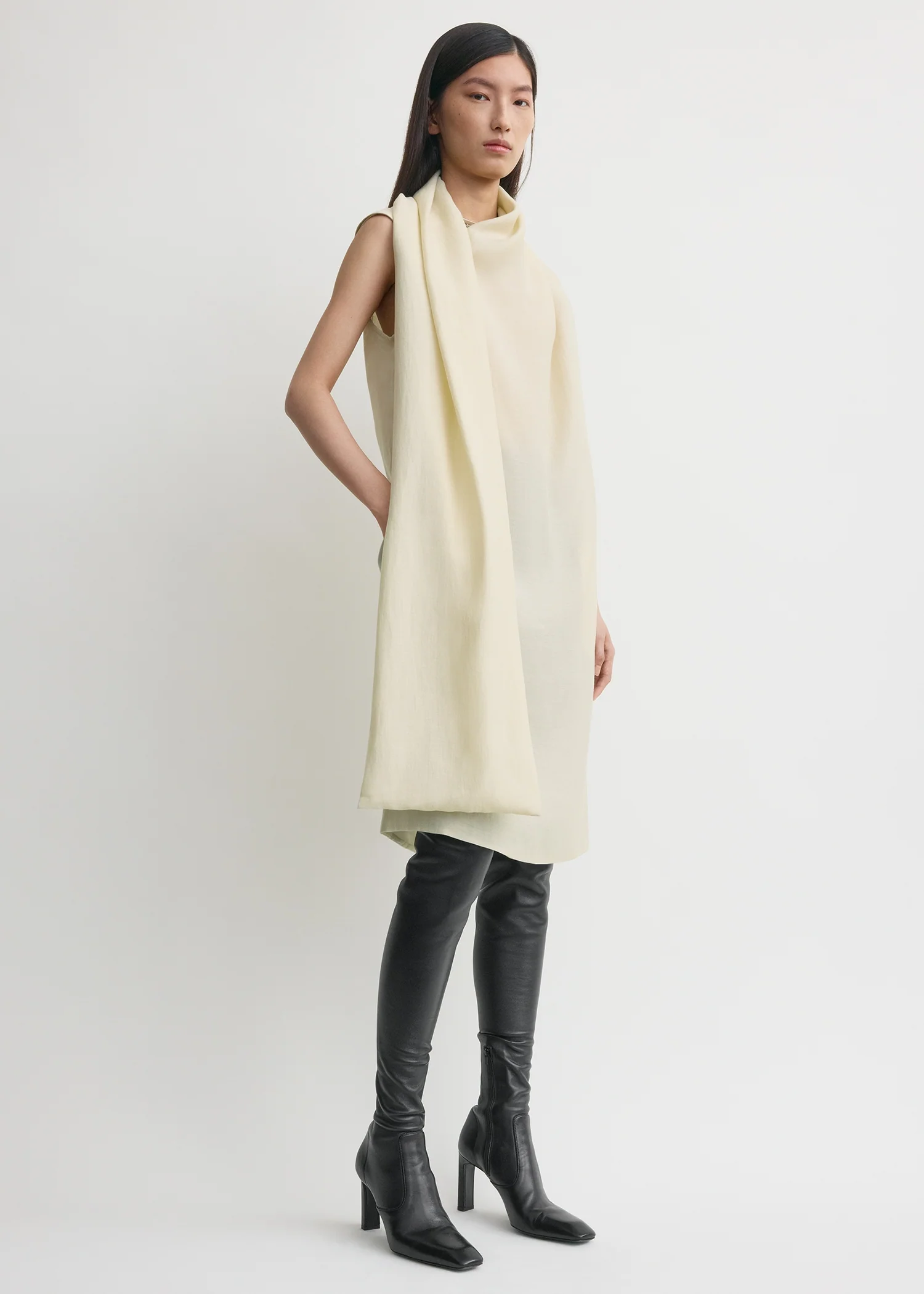 Scarf dress ecru