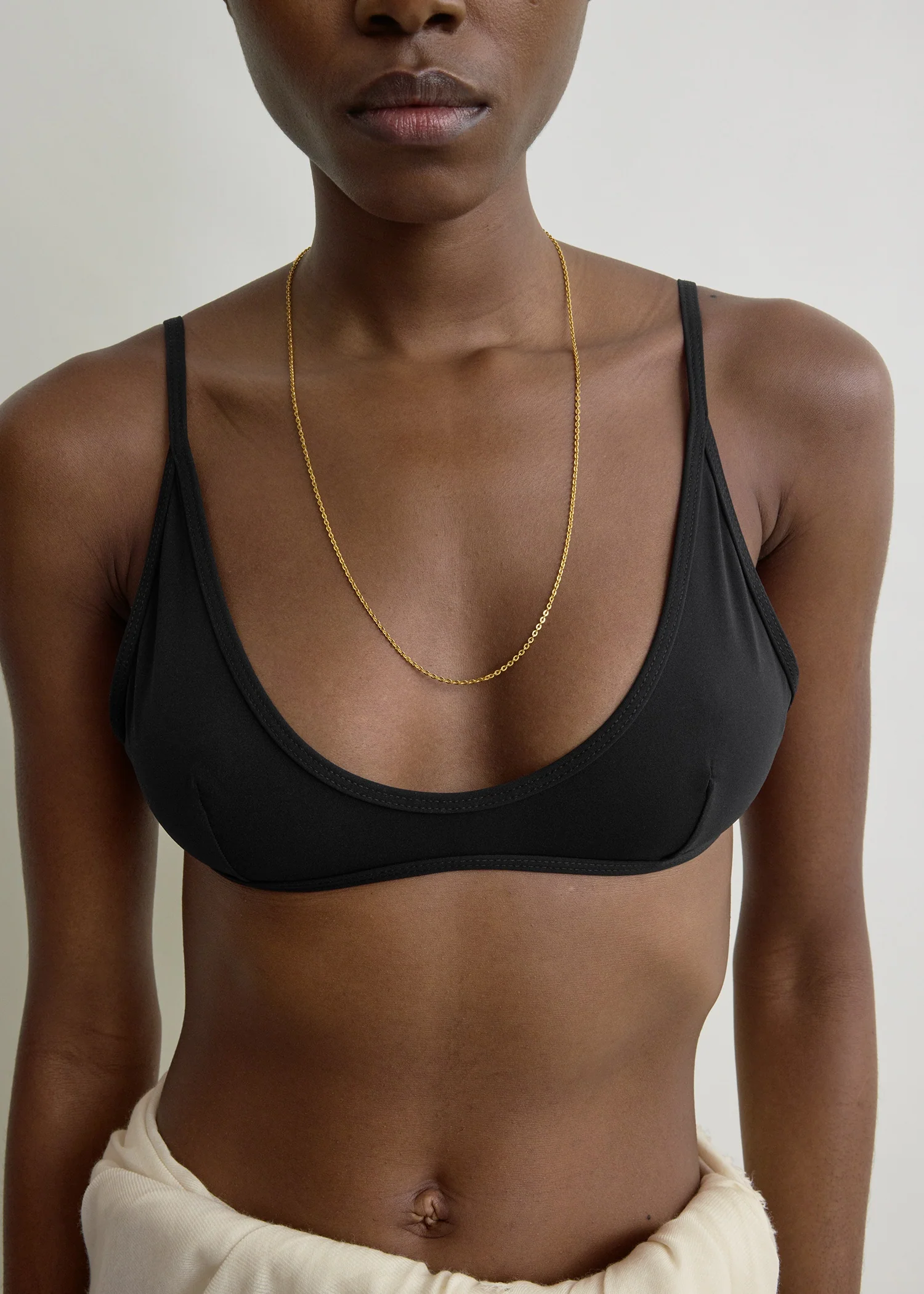 Scoop bikini top black - Image 4