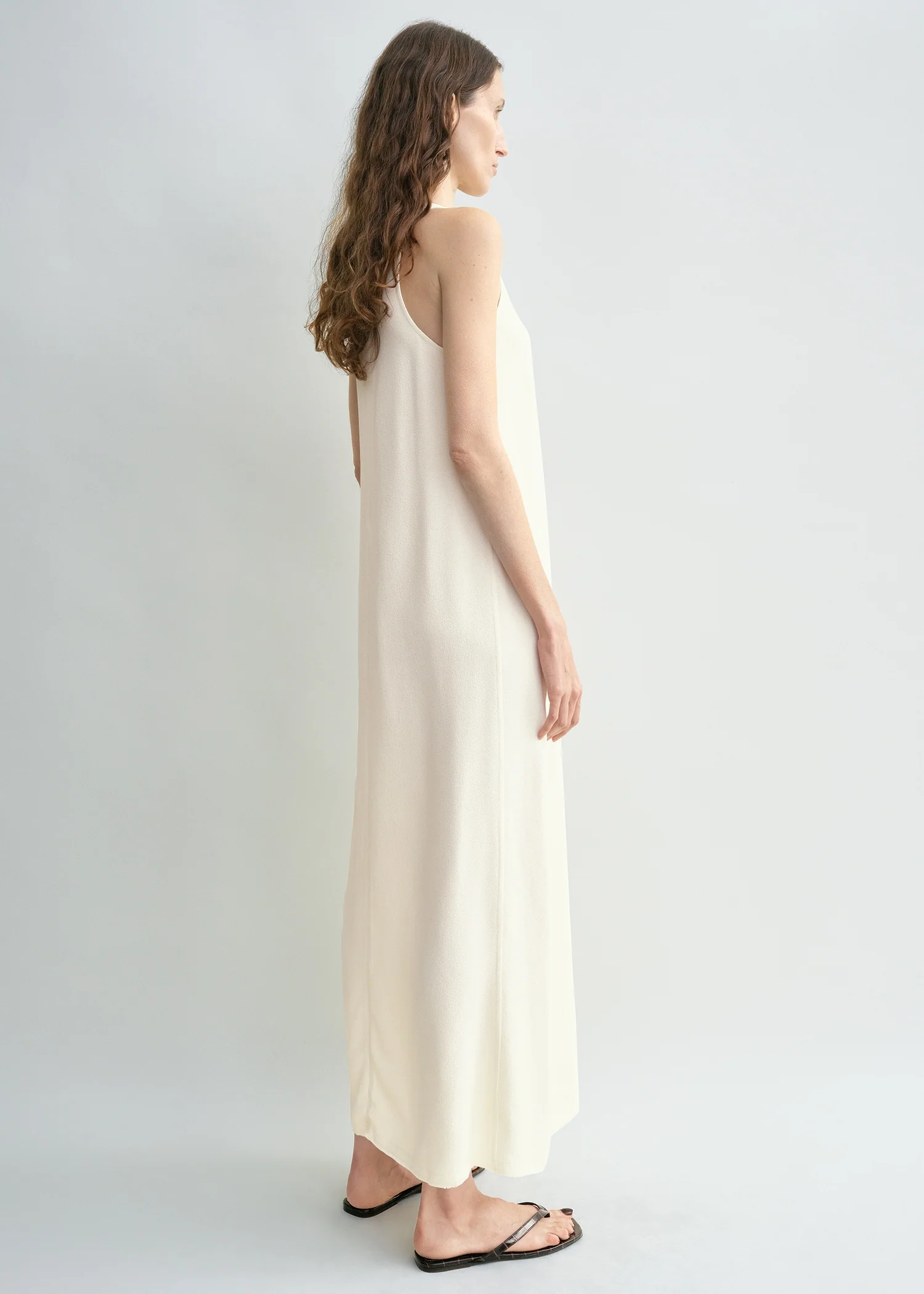 Scoop-neck sablé dress macadamia petite - Image 3