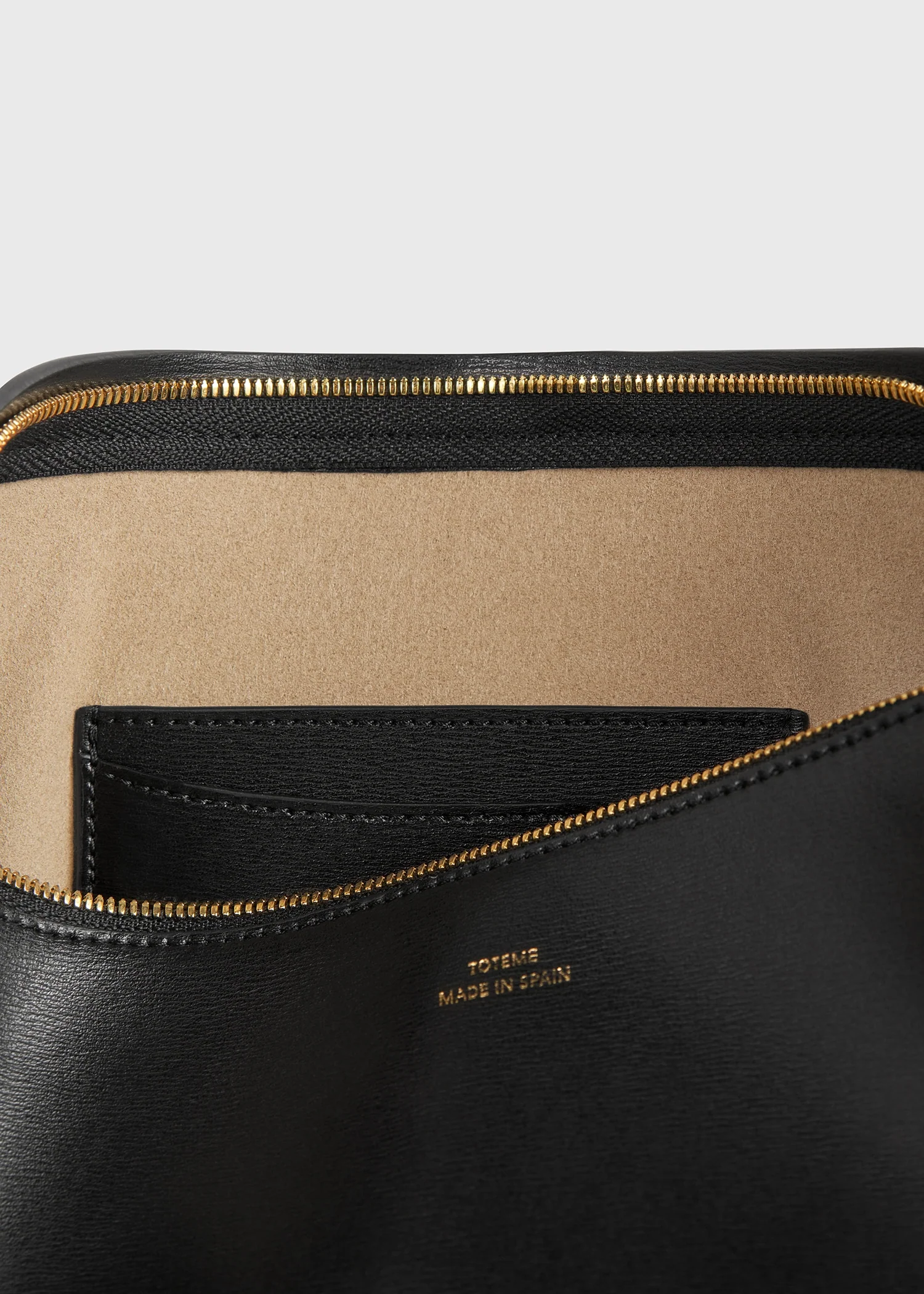 Leather scooped sling black - Image 5