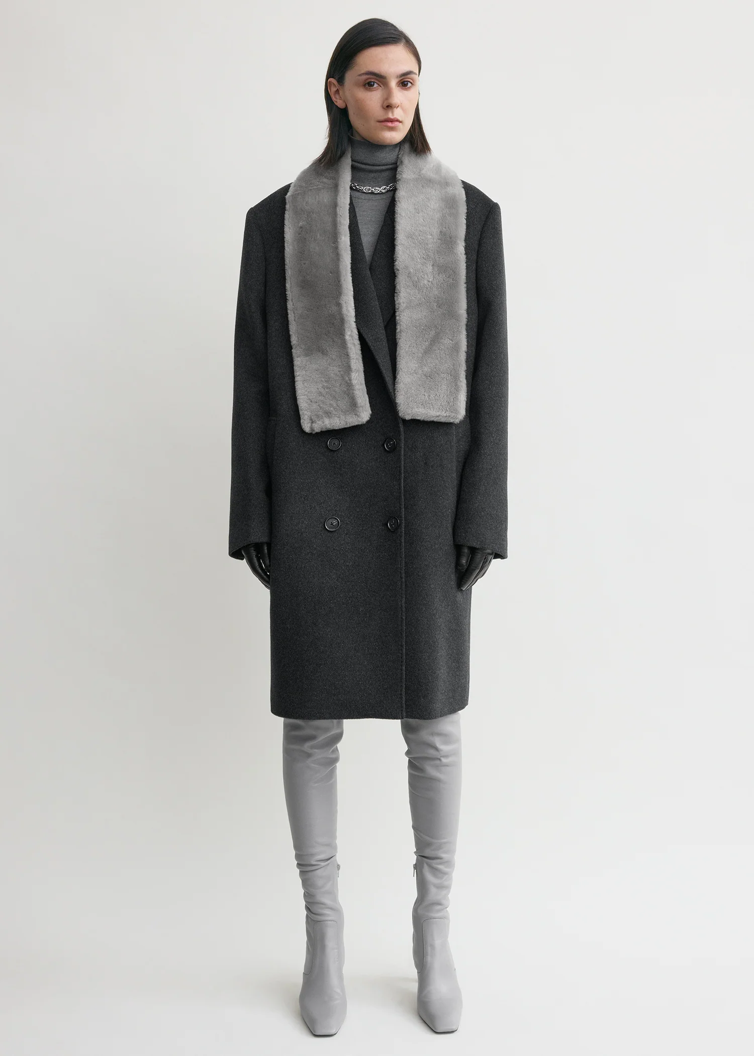 Shearling tuxedo scarf grey - Image 3