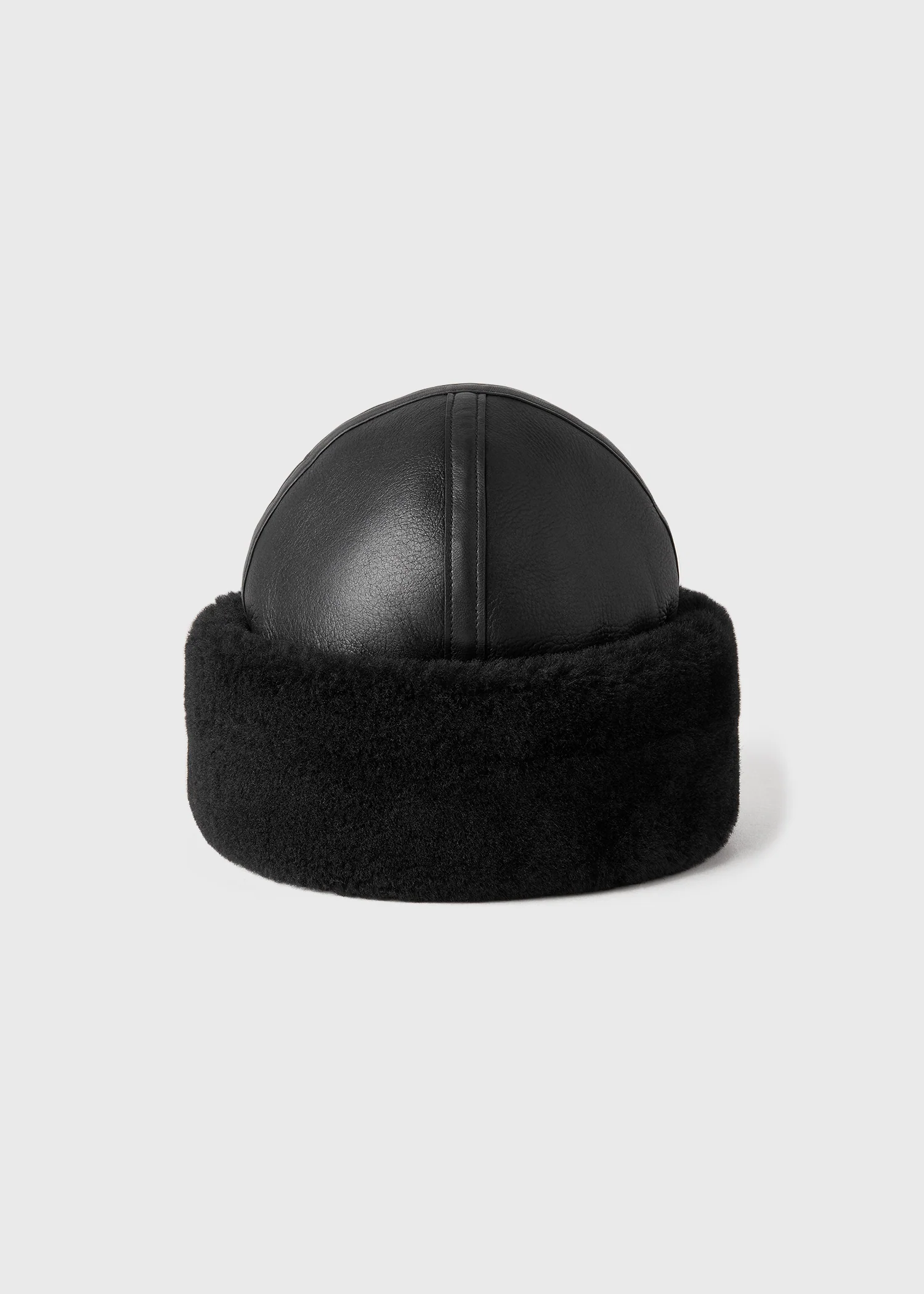 Shearling winter hat black - Image 5