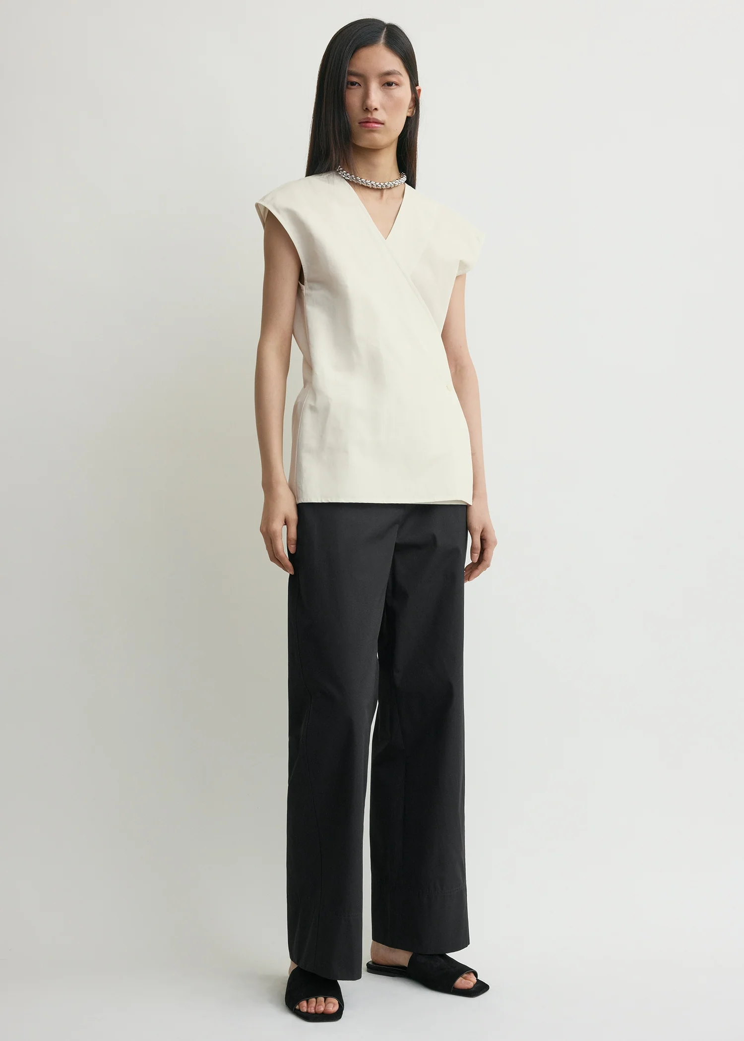 Short-sleeve wrap blouse off-white - Image 2