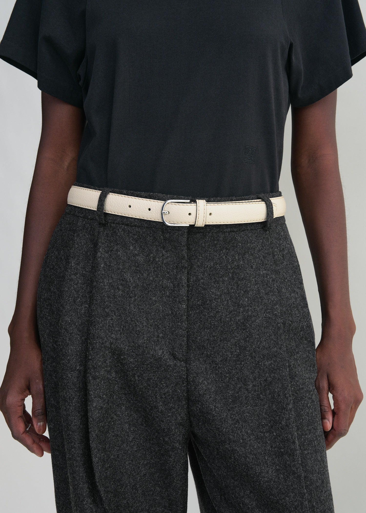 Slim grained-leather trouser belt milk - Image 2