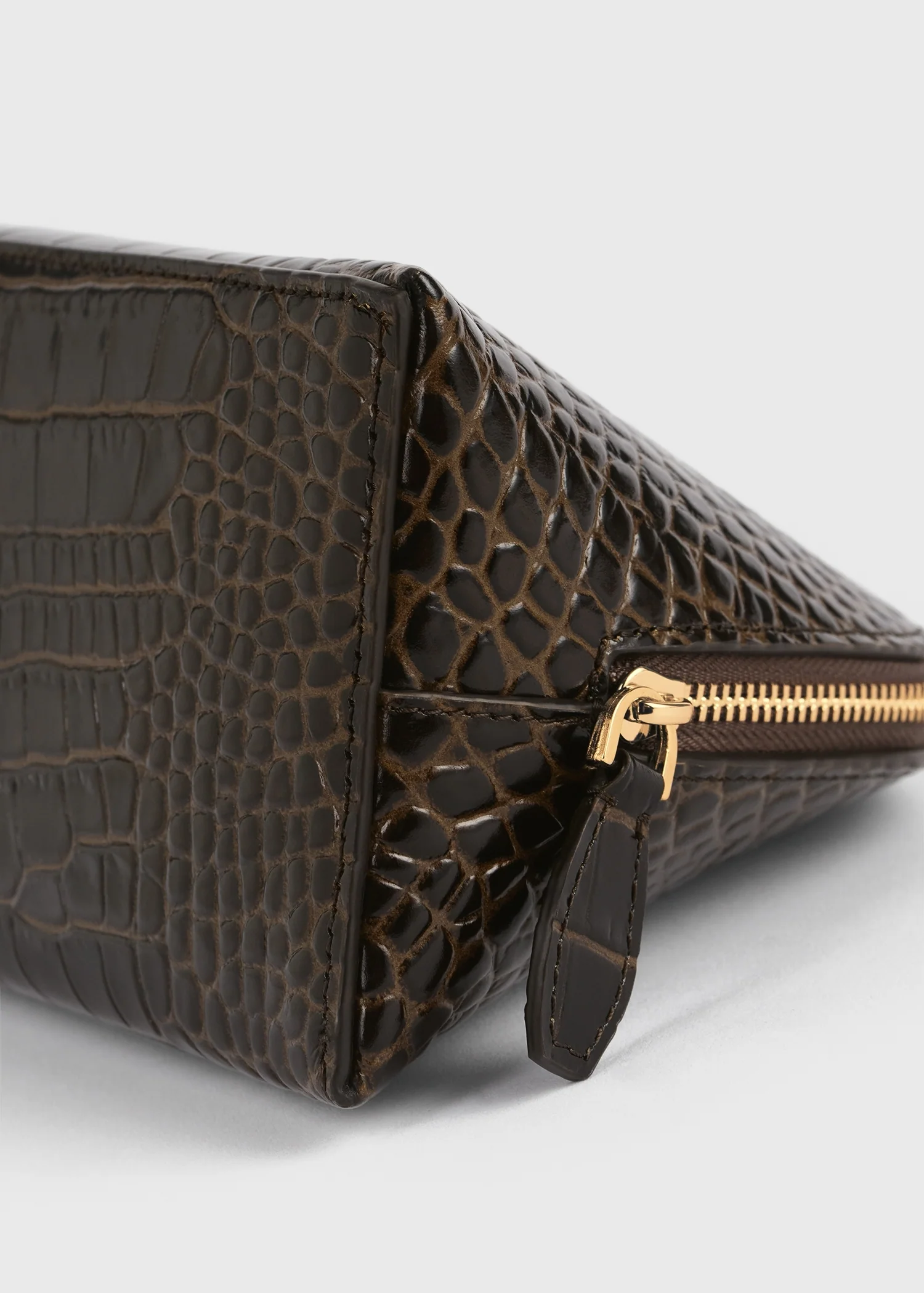 Small croco-embossed day pouch dark brown - Image 5