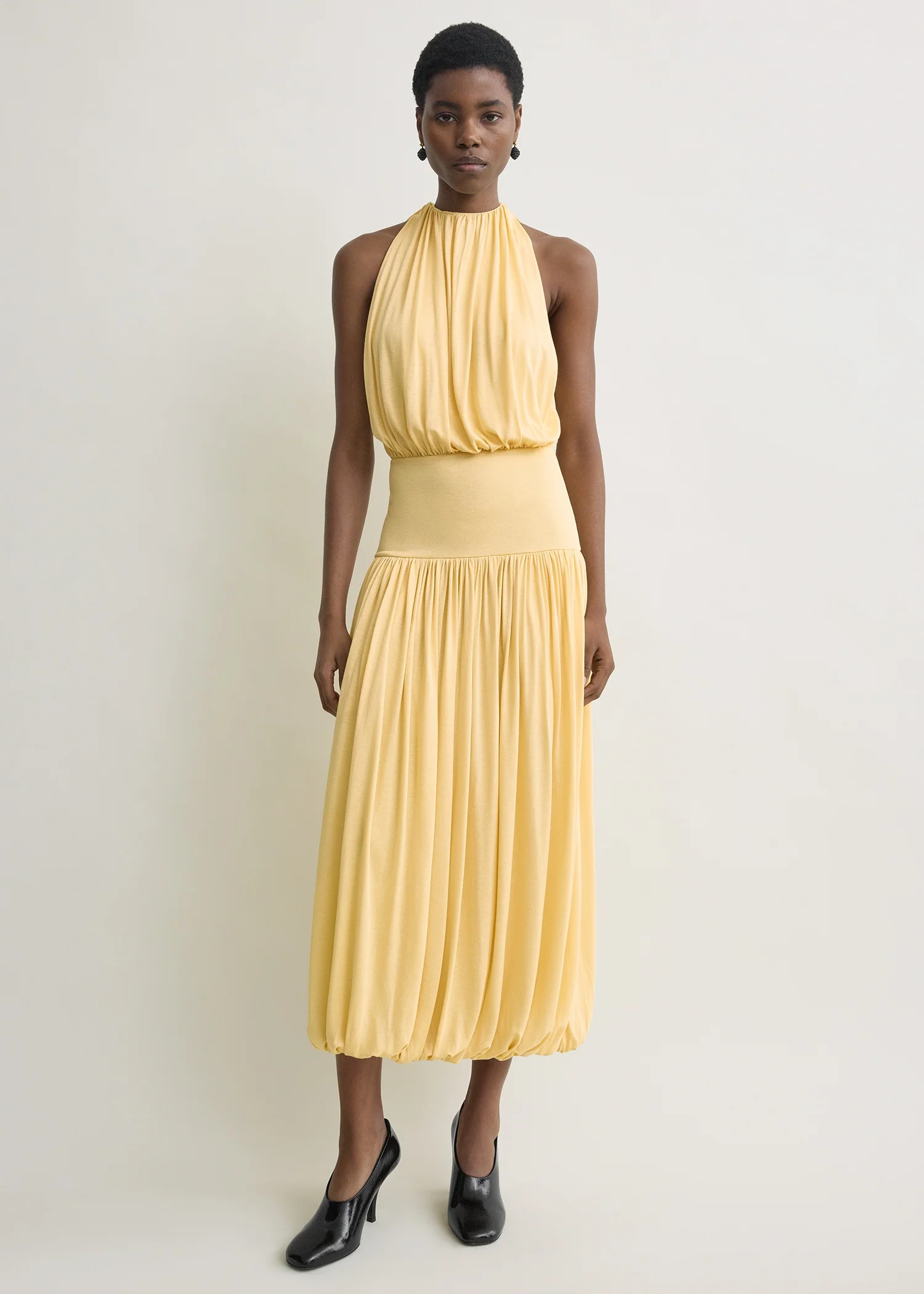 Soft gathered dress champagne