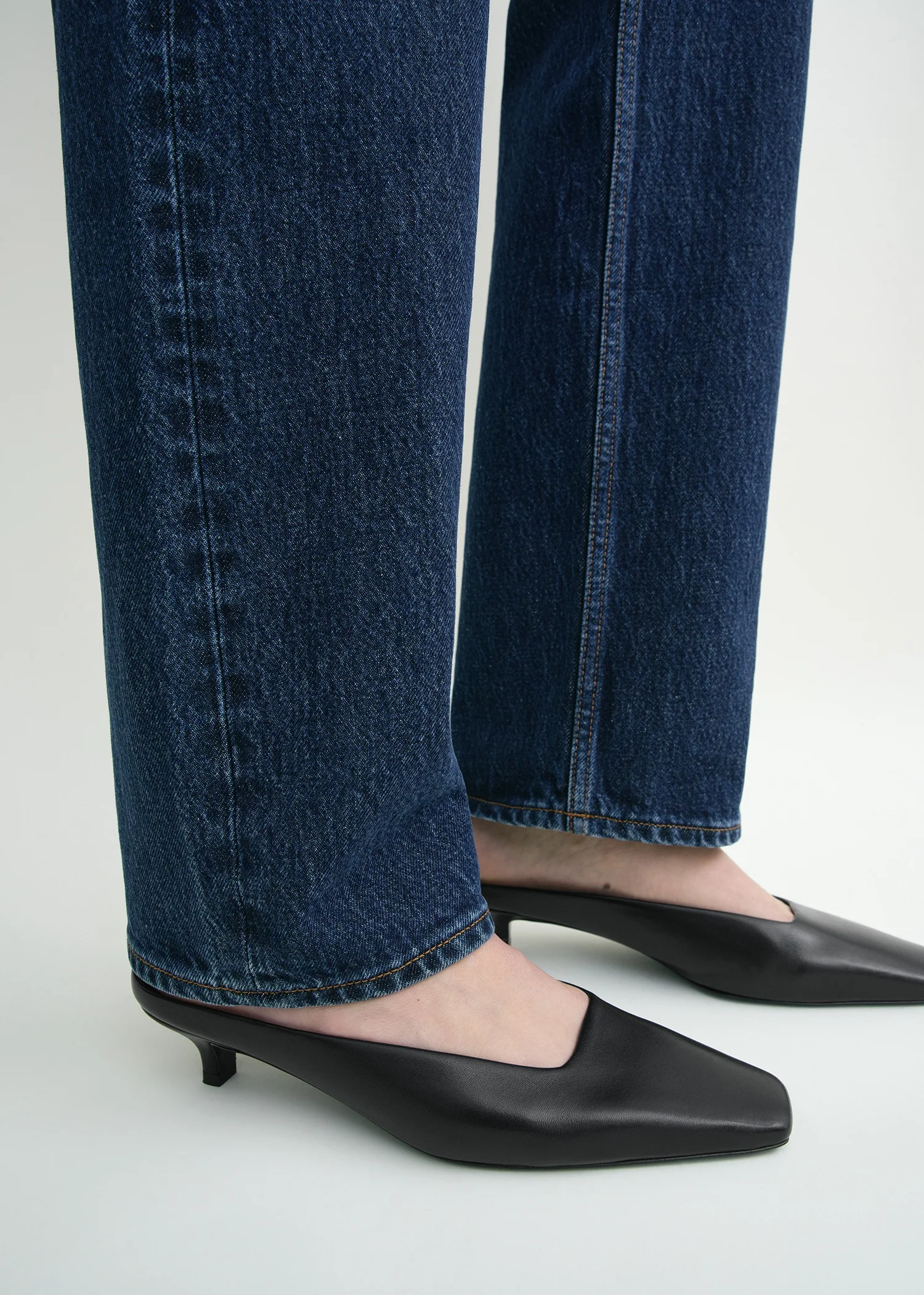 Square leather kitten mules black - Image 3