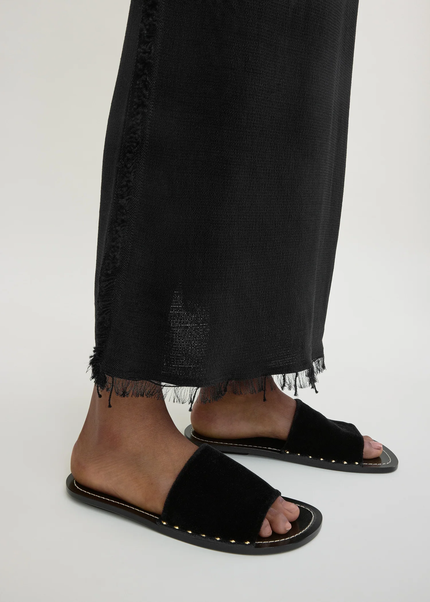 Studded velvet slides black - Image 3