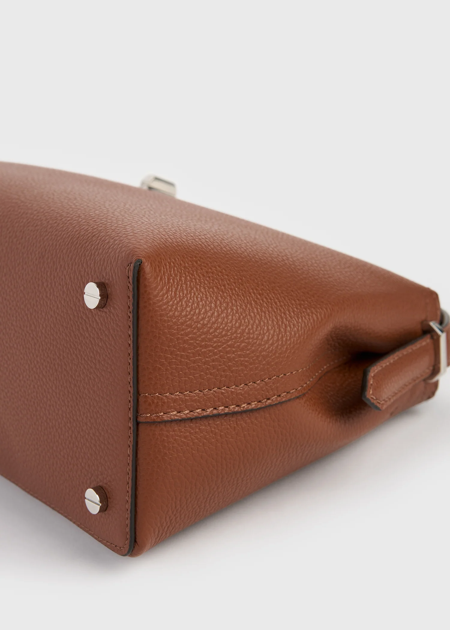 T-lock grained-leather top handle sienna - Image 6