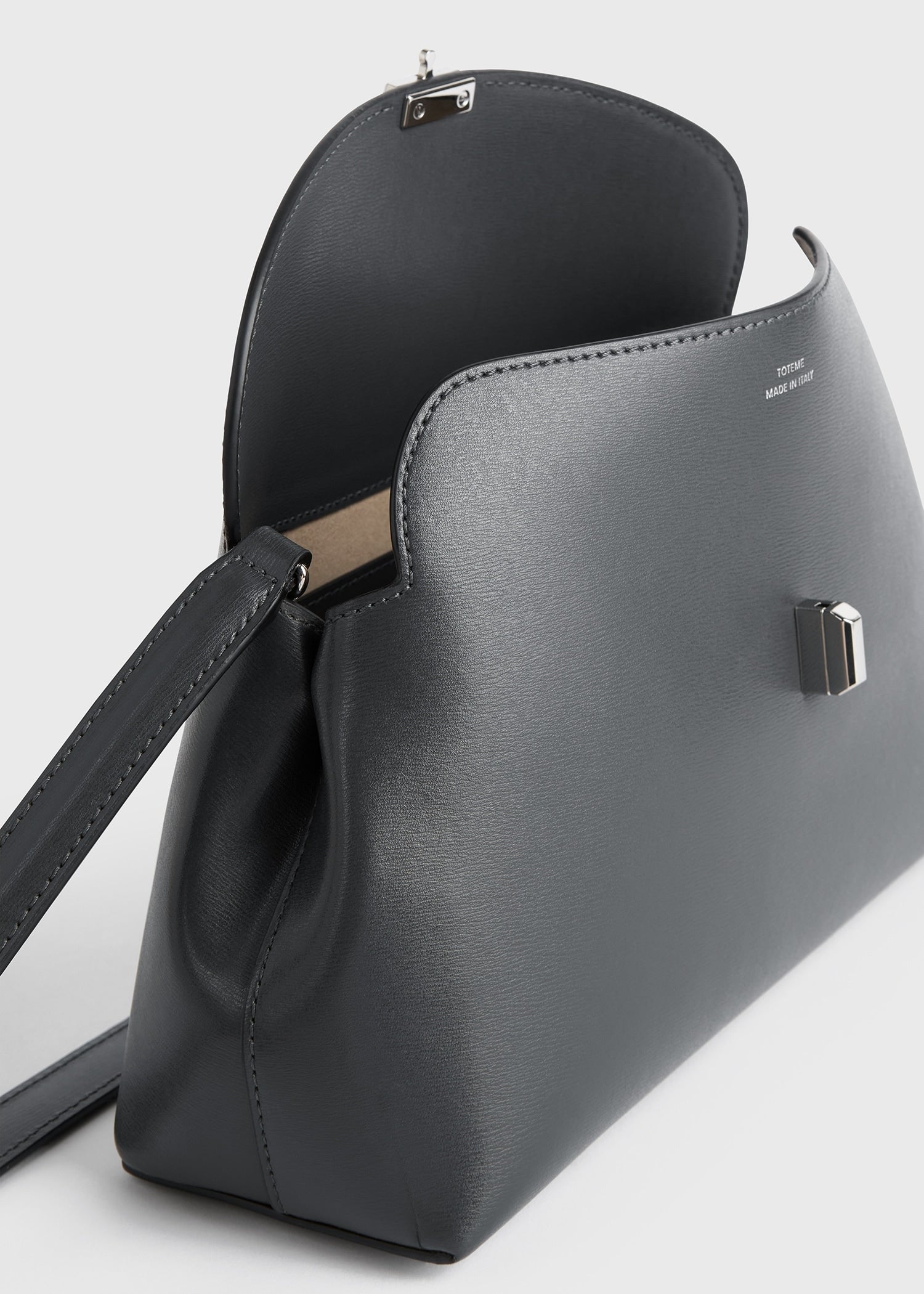 T-lock leather clutch shark - Image 8