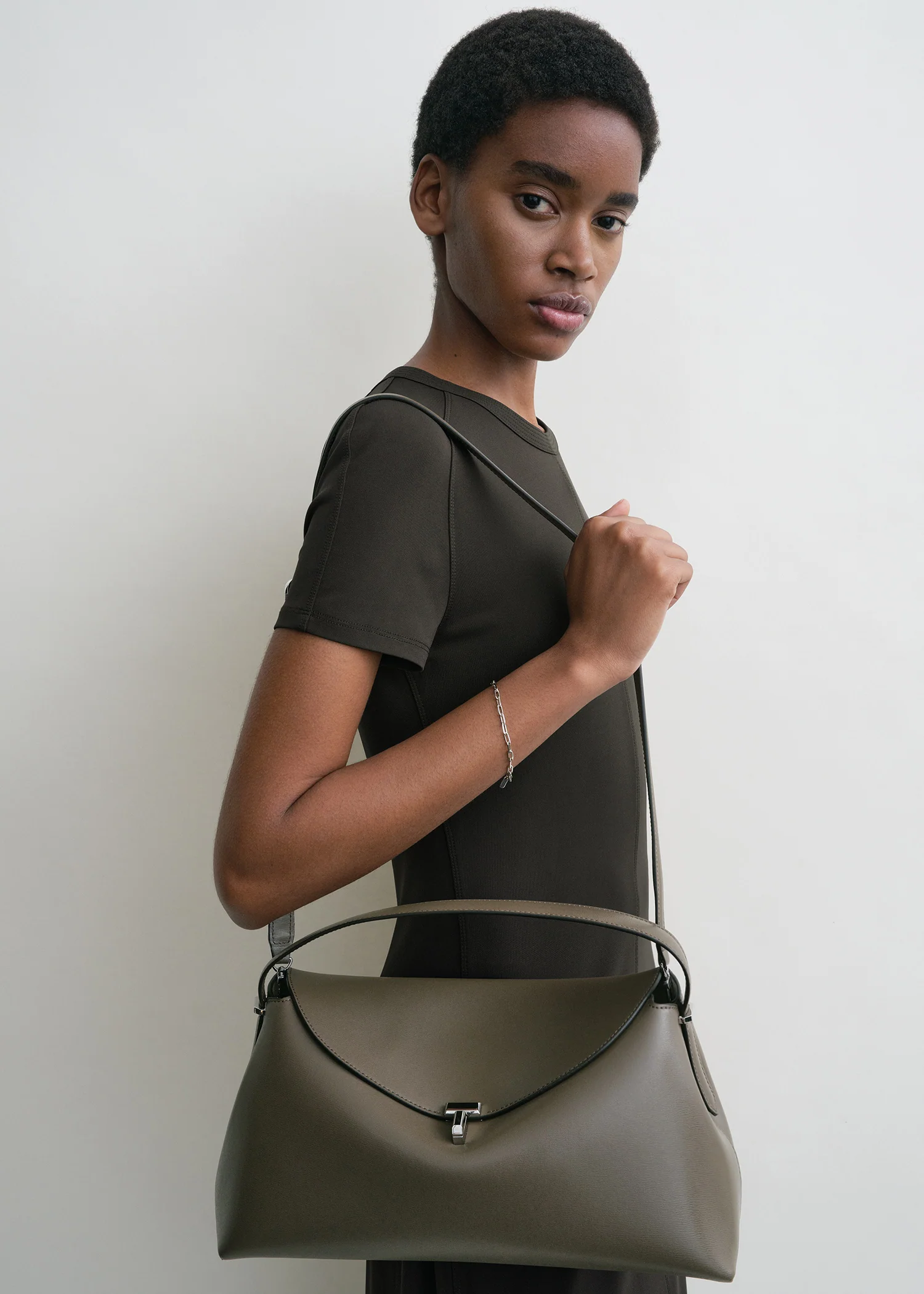 T-lock leather top handle ash - Image 2