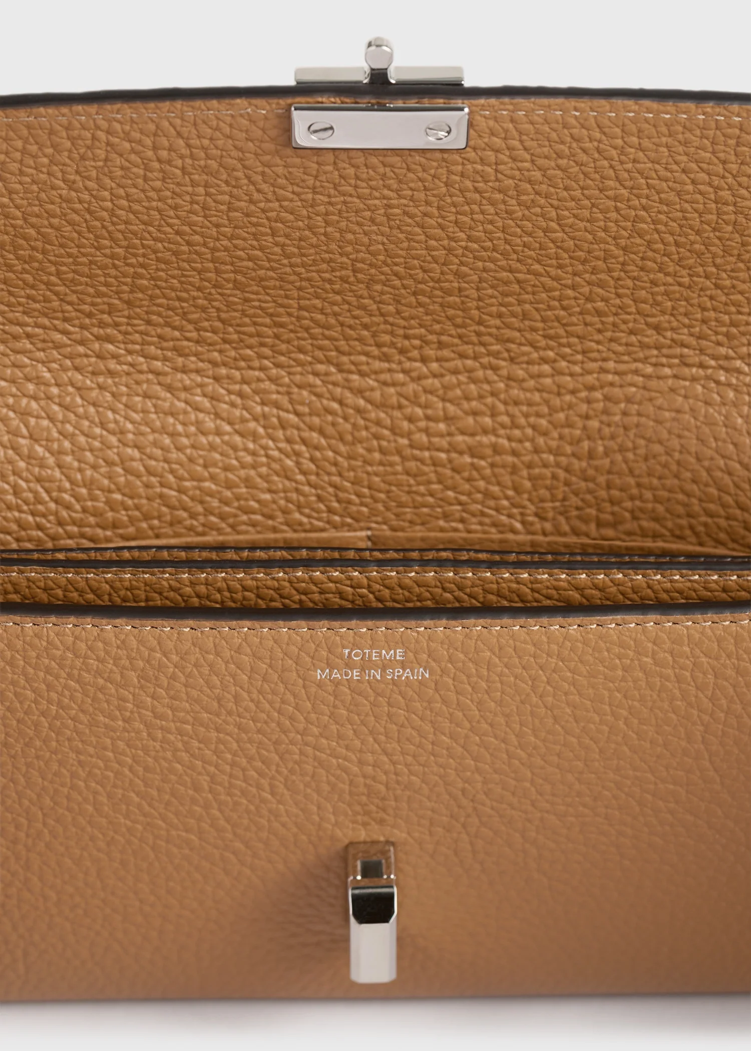 T-lock grained-leather wallet tan - Image 5