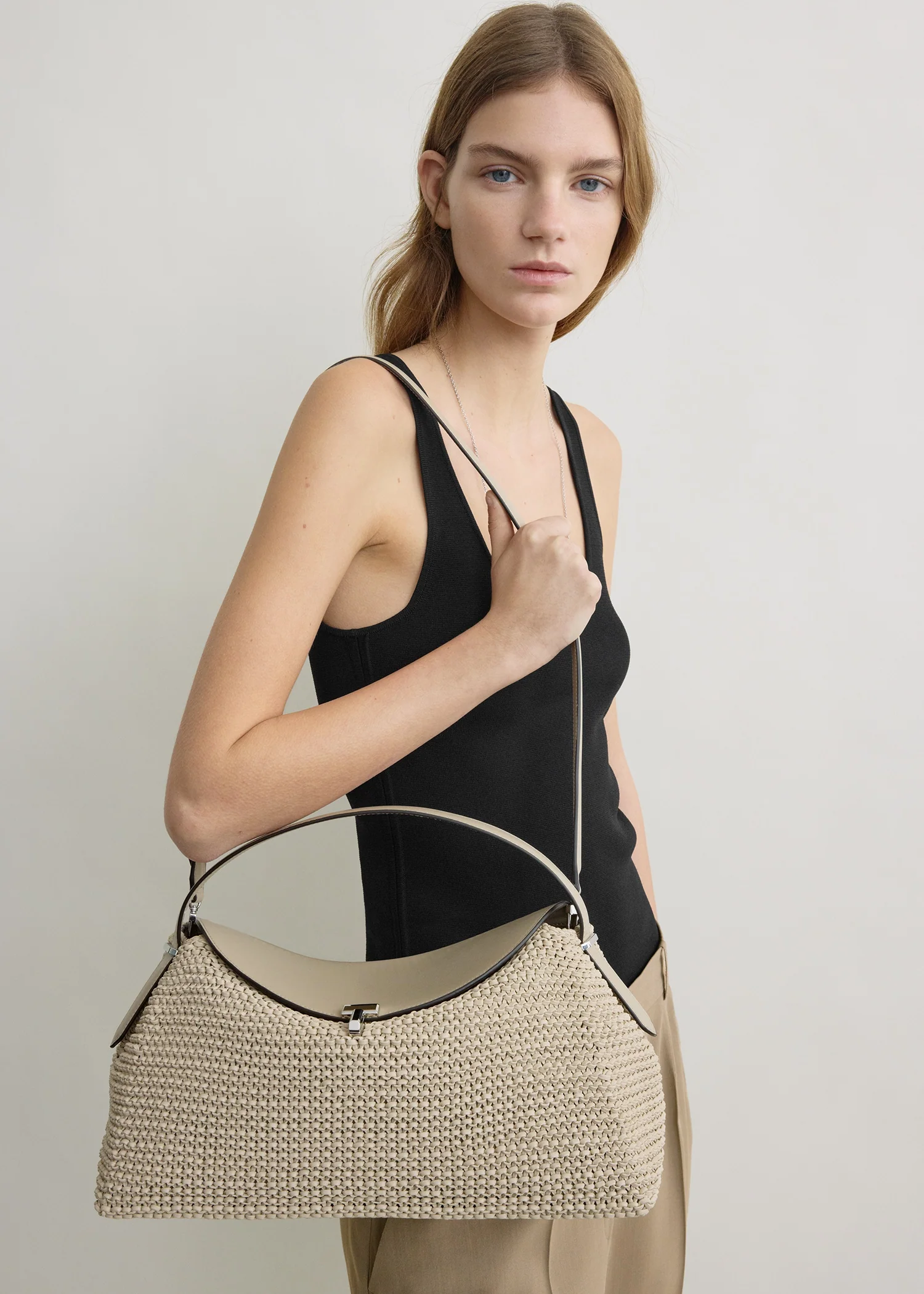 T-lock woven-leather top handle fawn - Image 2