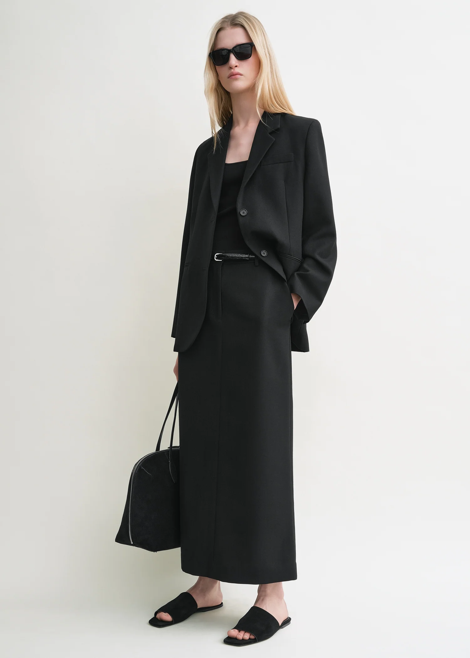 Tailored suit jacket black