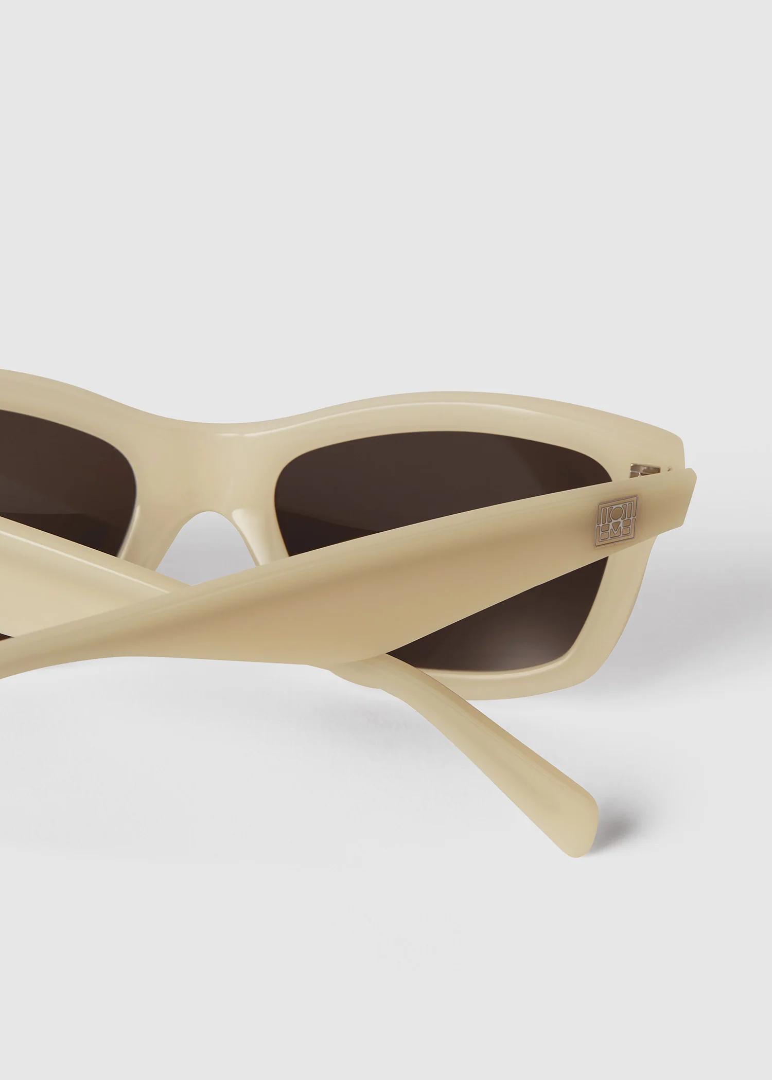 Classic sunglasses bone - Image 6