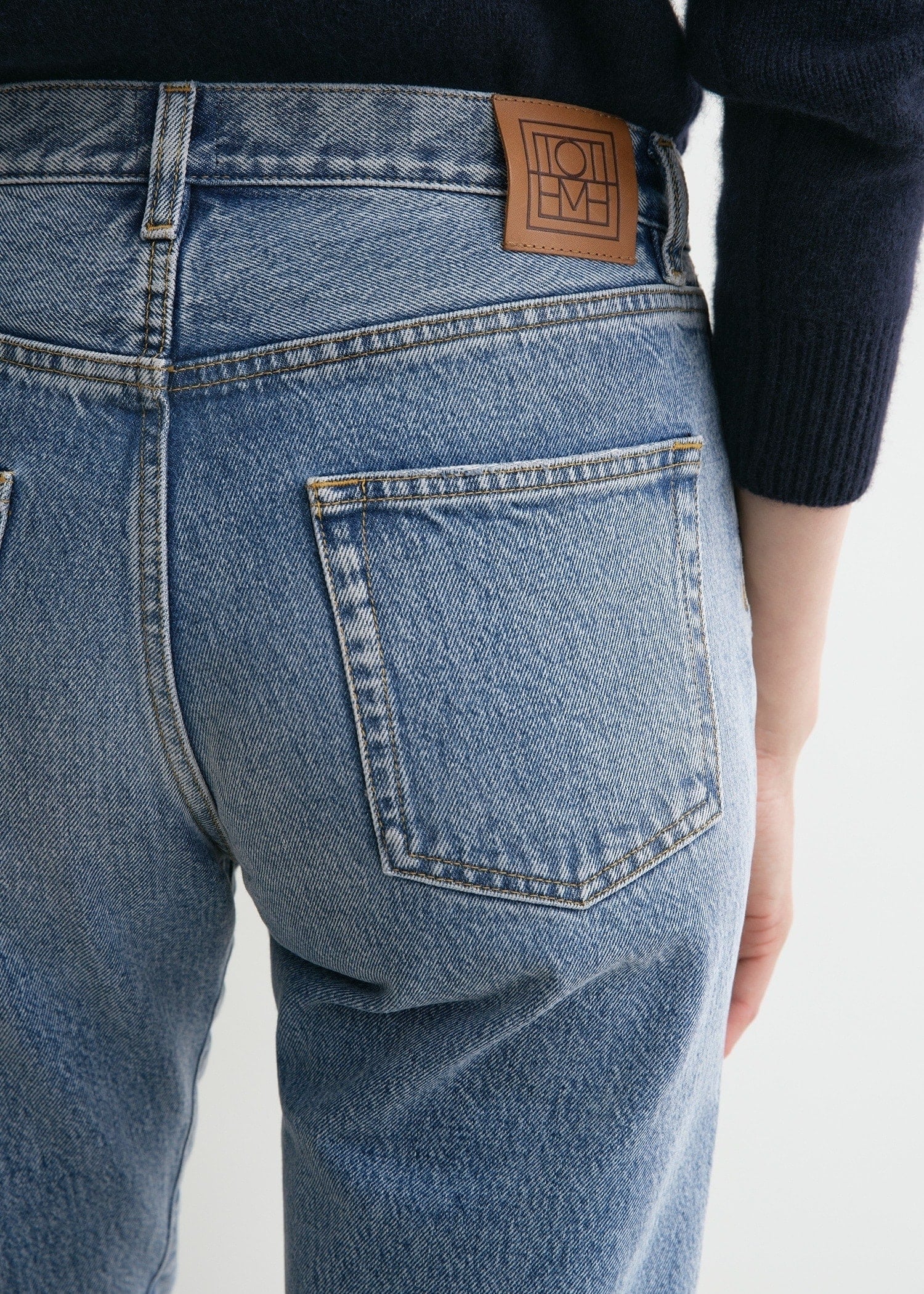 Twisted seam denim worn blue - Image 3