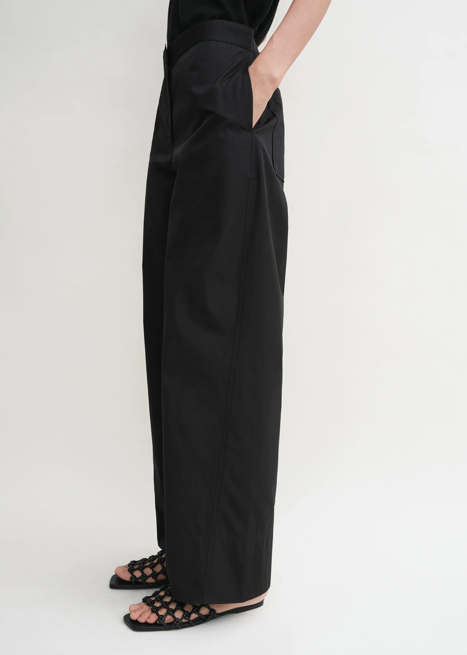 Twisted seam trousers black petite - Image 4