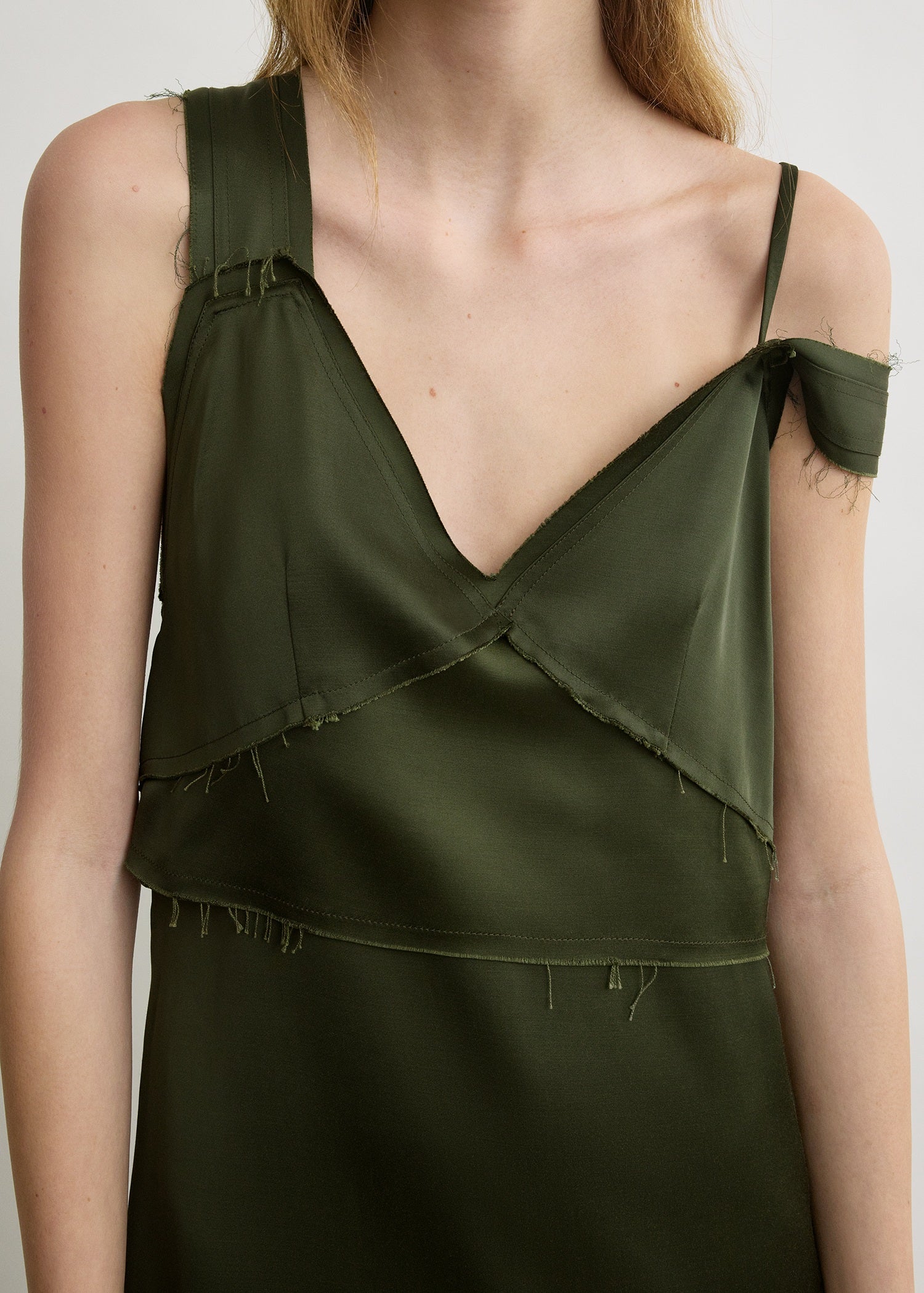 V-neck slip dress bottle green - Image 4