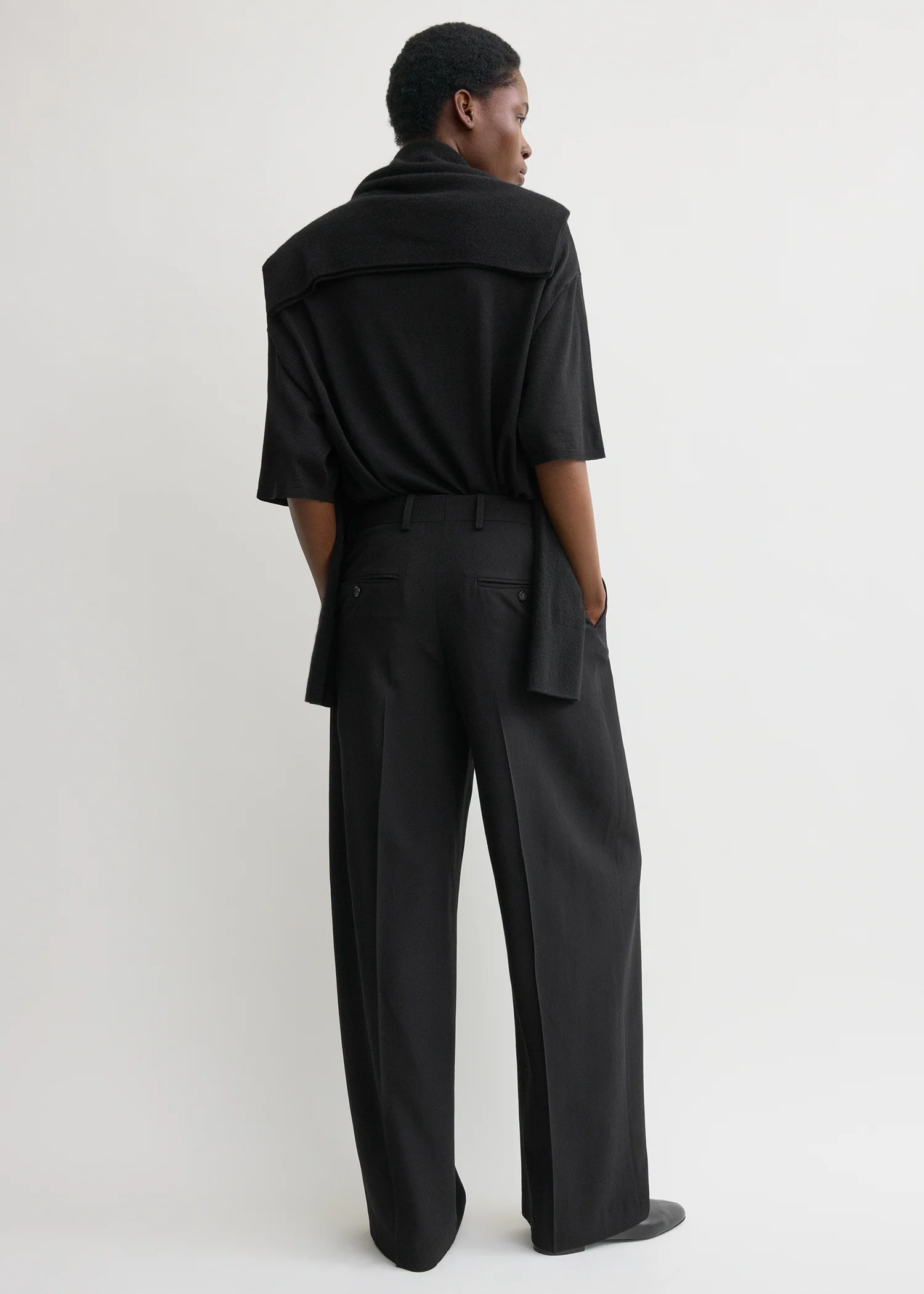 Wide fluid trousers black petite - Image 3