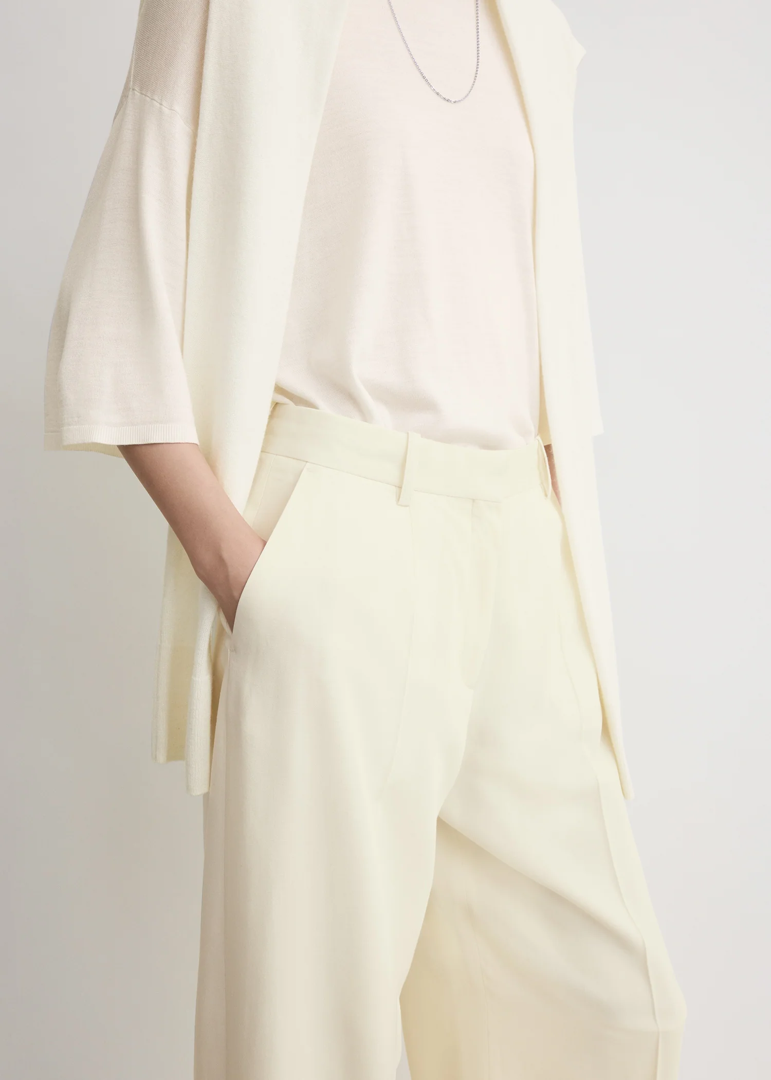 Wide fluid trousers ecru petite - Image 4