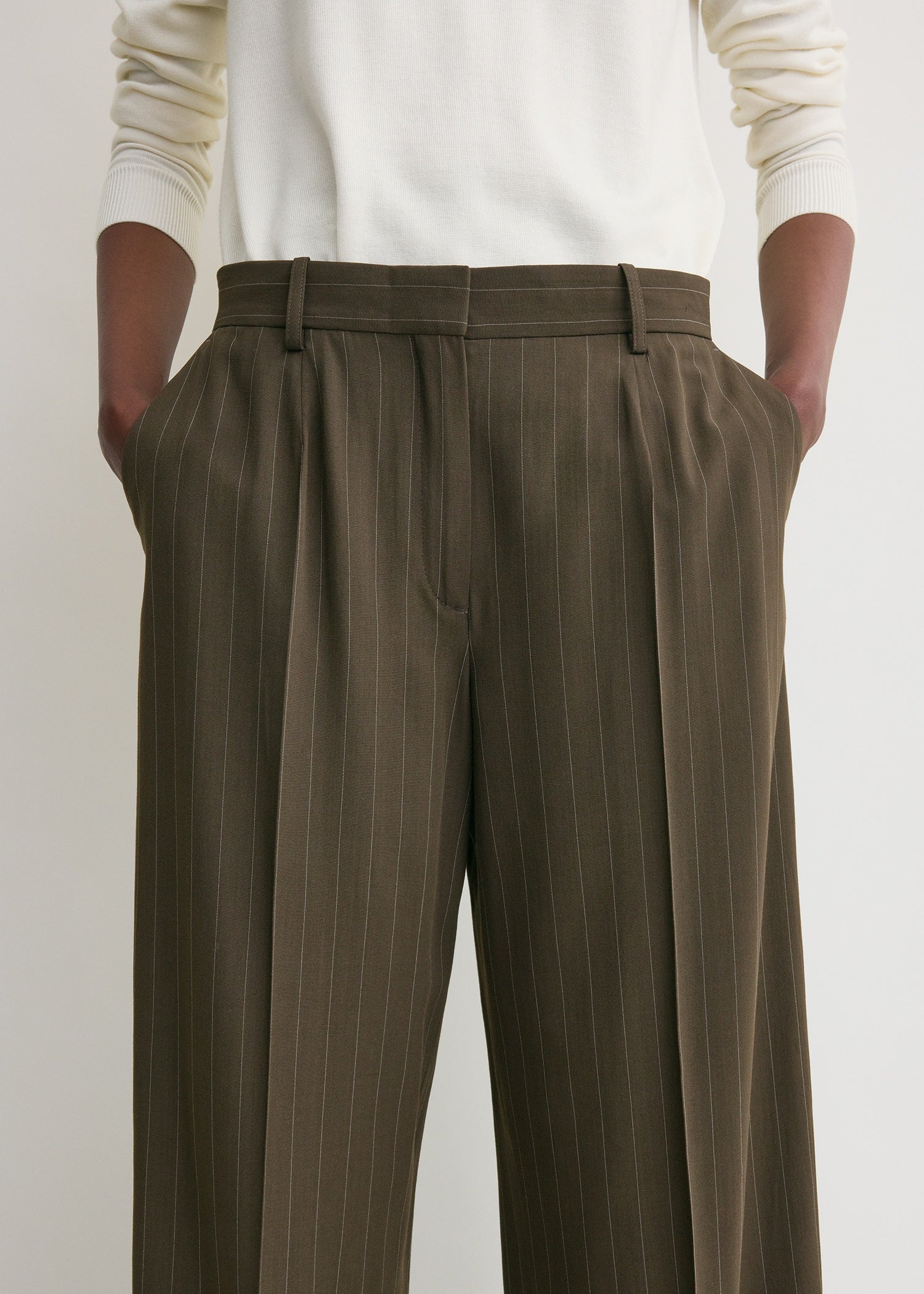 Wide pinstriped trousers pepper - Image 4