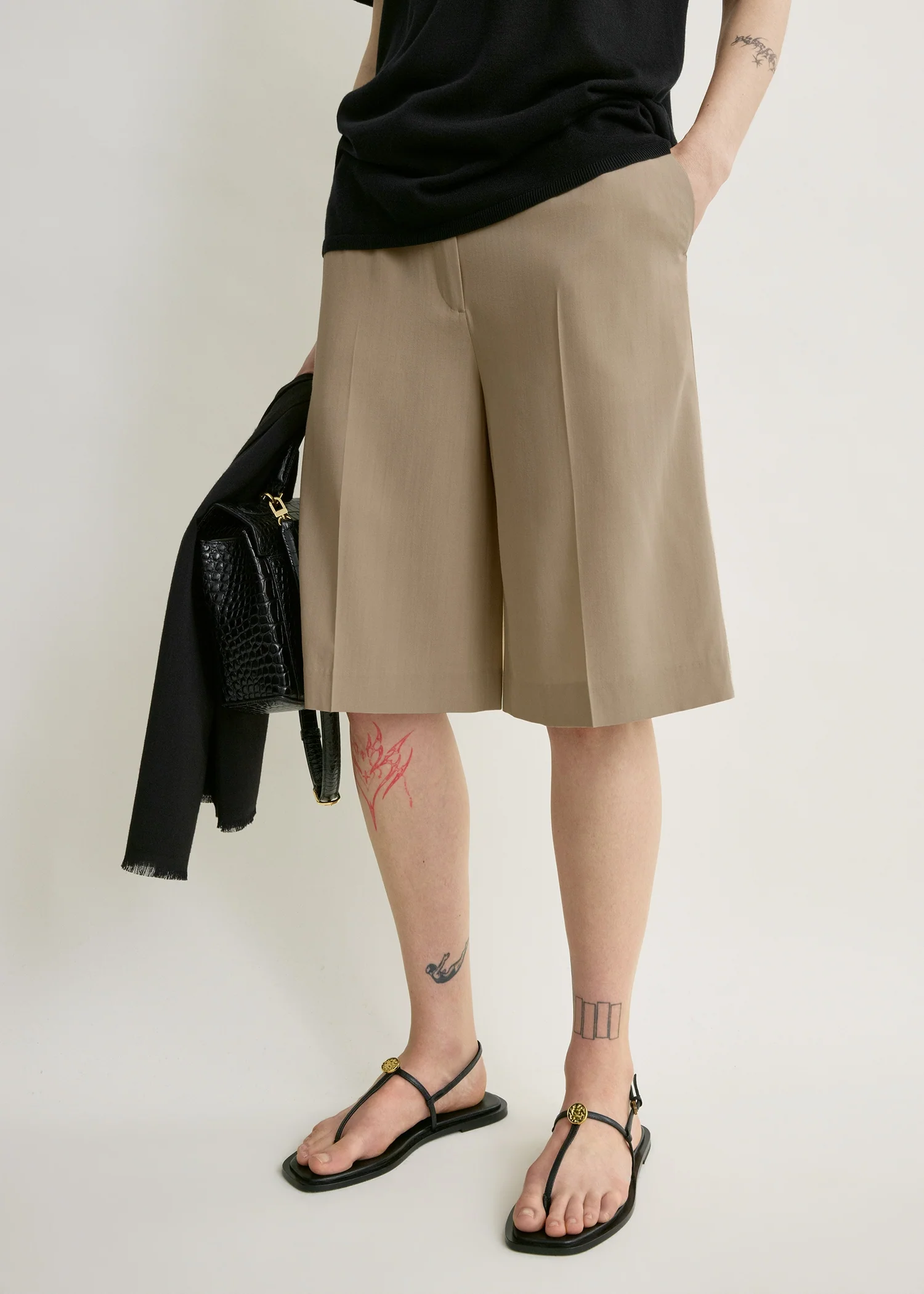 Wide tailored shorts overcast beige - Image 4