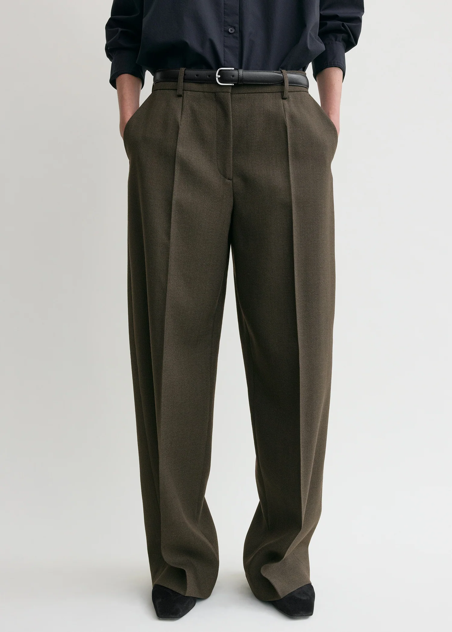 Wide tailored trousers forest - Image 4