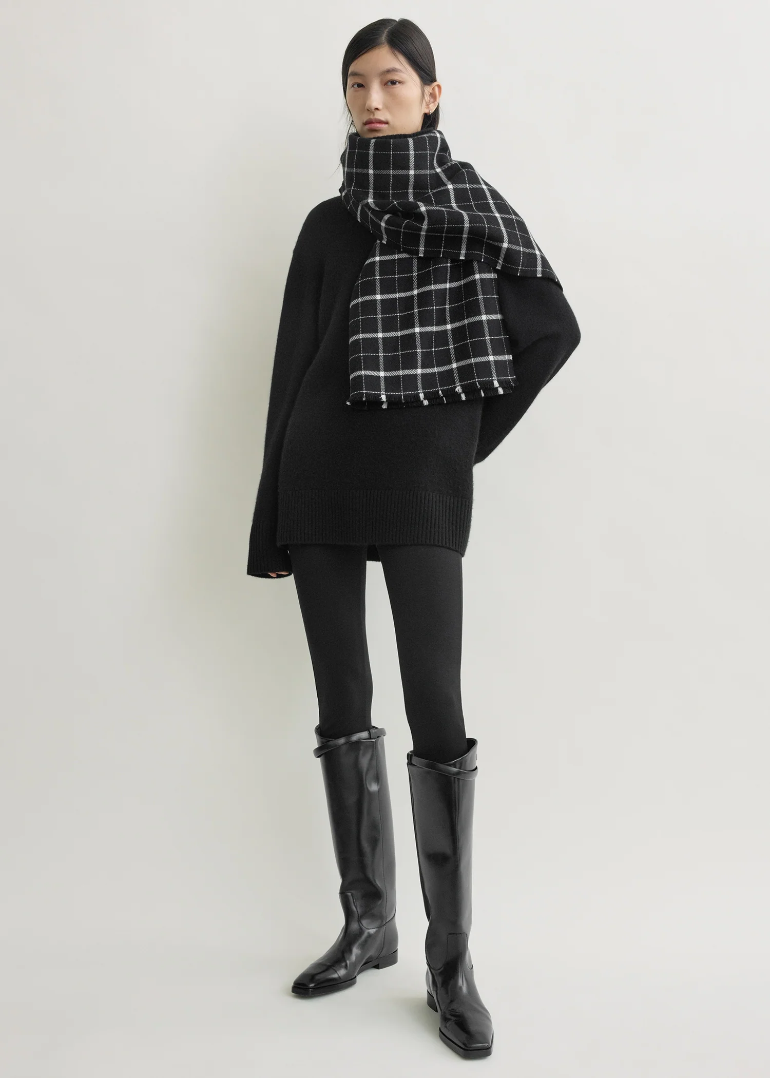 Windowpane scarf black/white - Image 3
