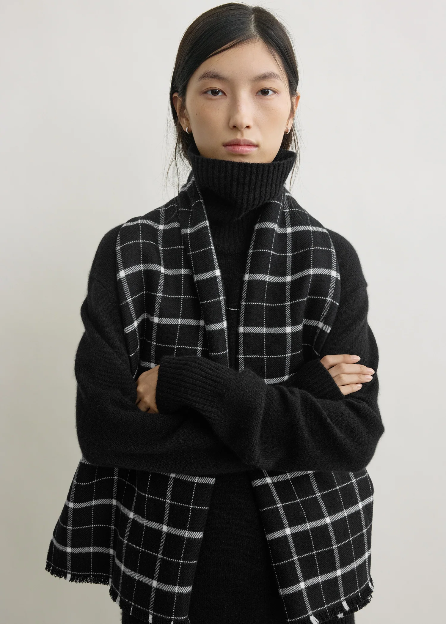Windowpane scarf black/white - Image 4