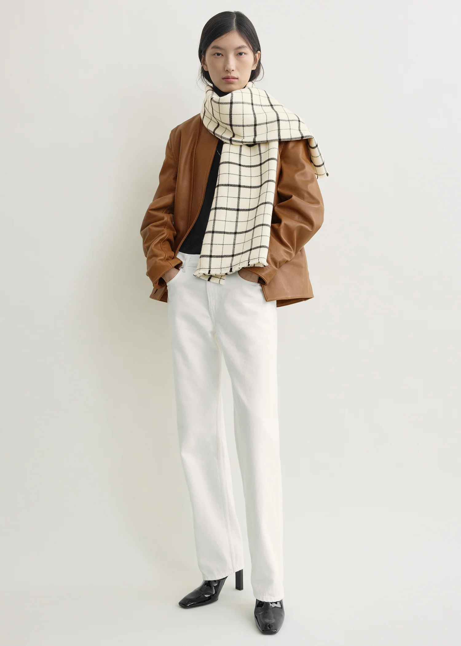 Windowpane scarf white/black - Image 3