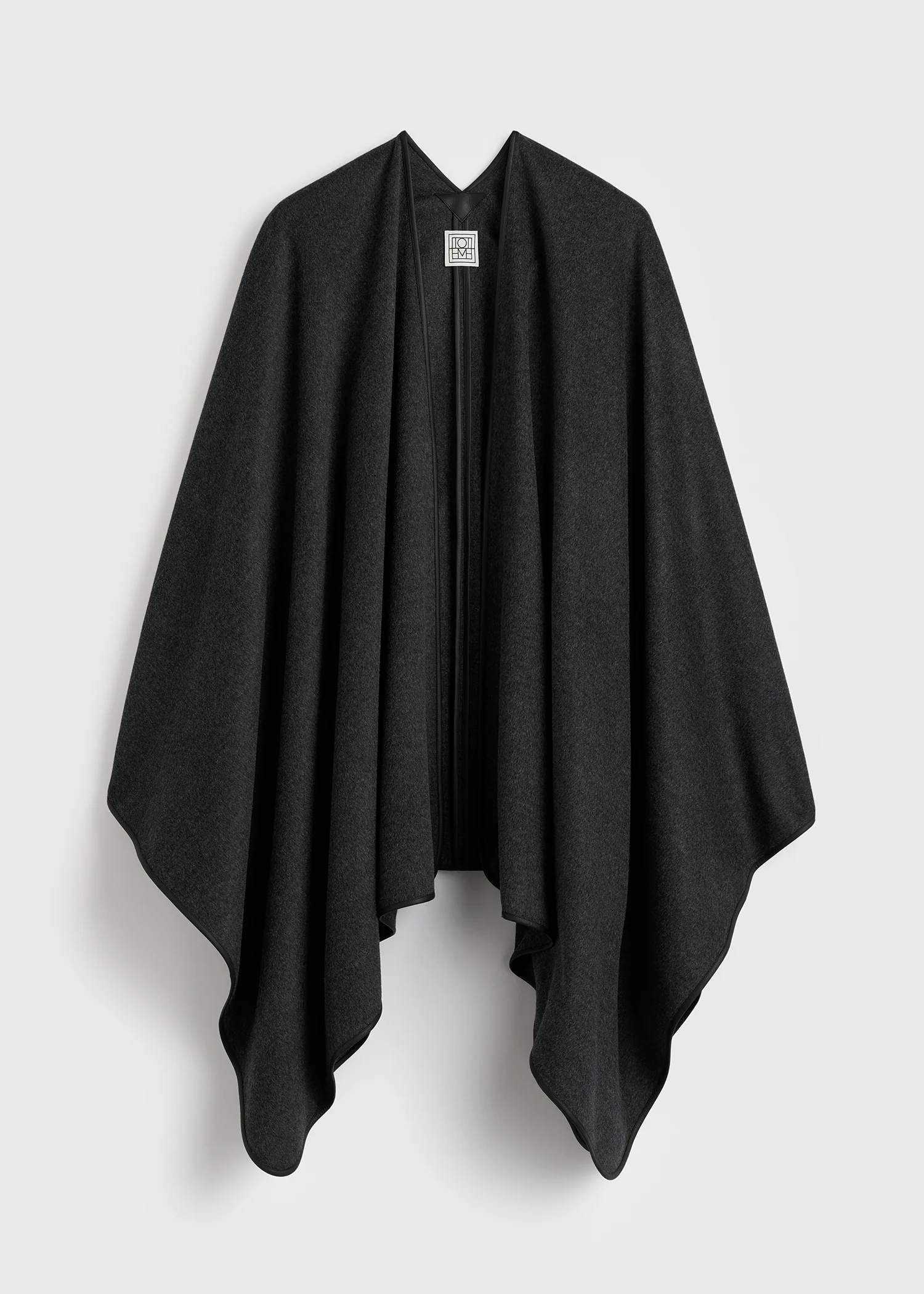 Winter flannel cape charcoal - Image 6